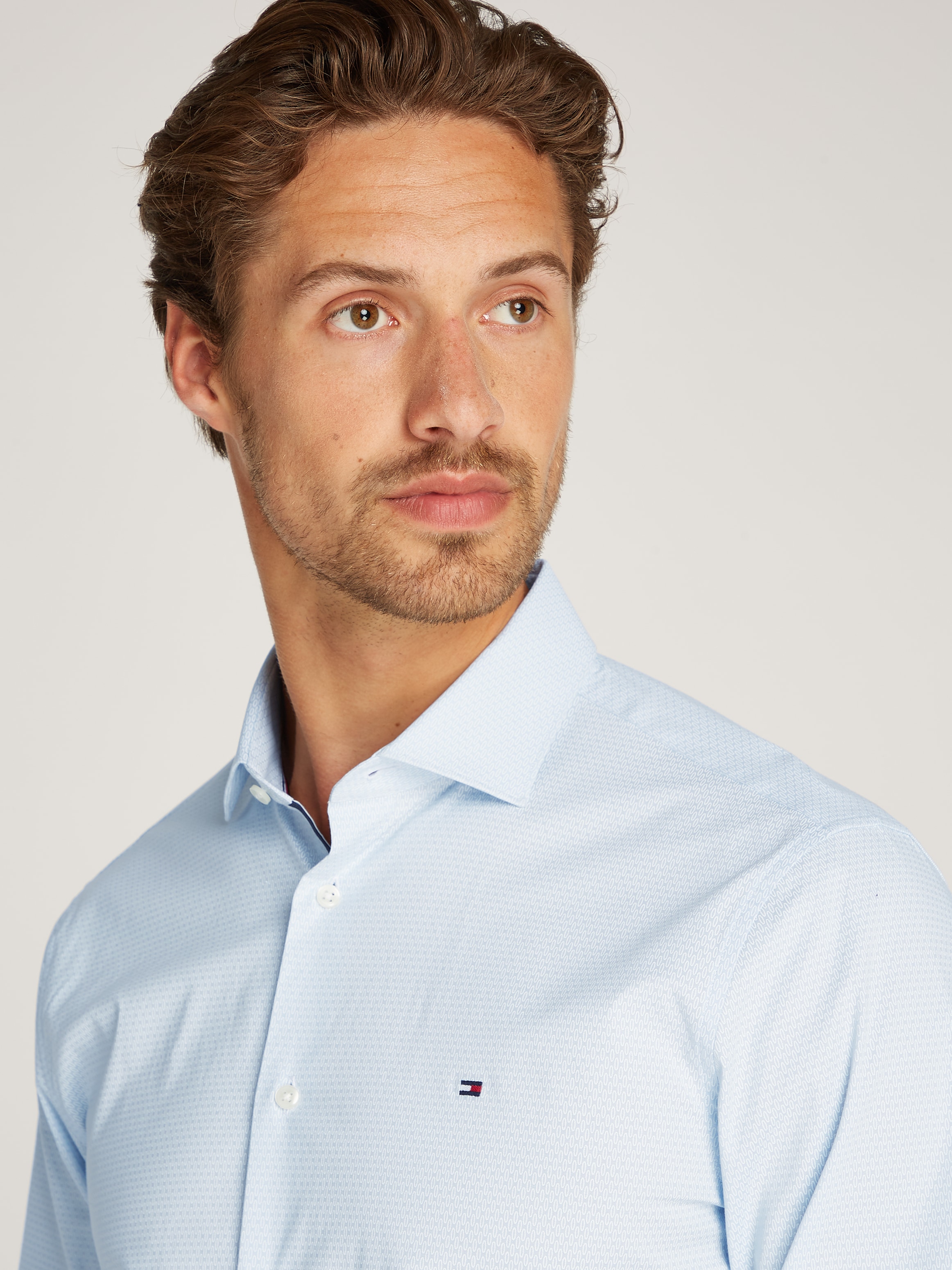 Tommy Hilfiger Businesshemd »CL STRETCH GEO PRINT Slim Fit SHIRT« mit Minimal-Print