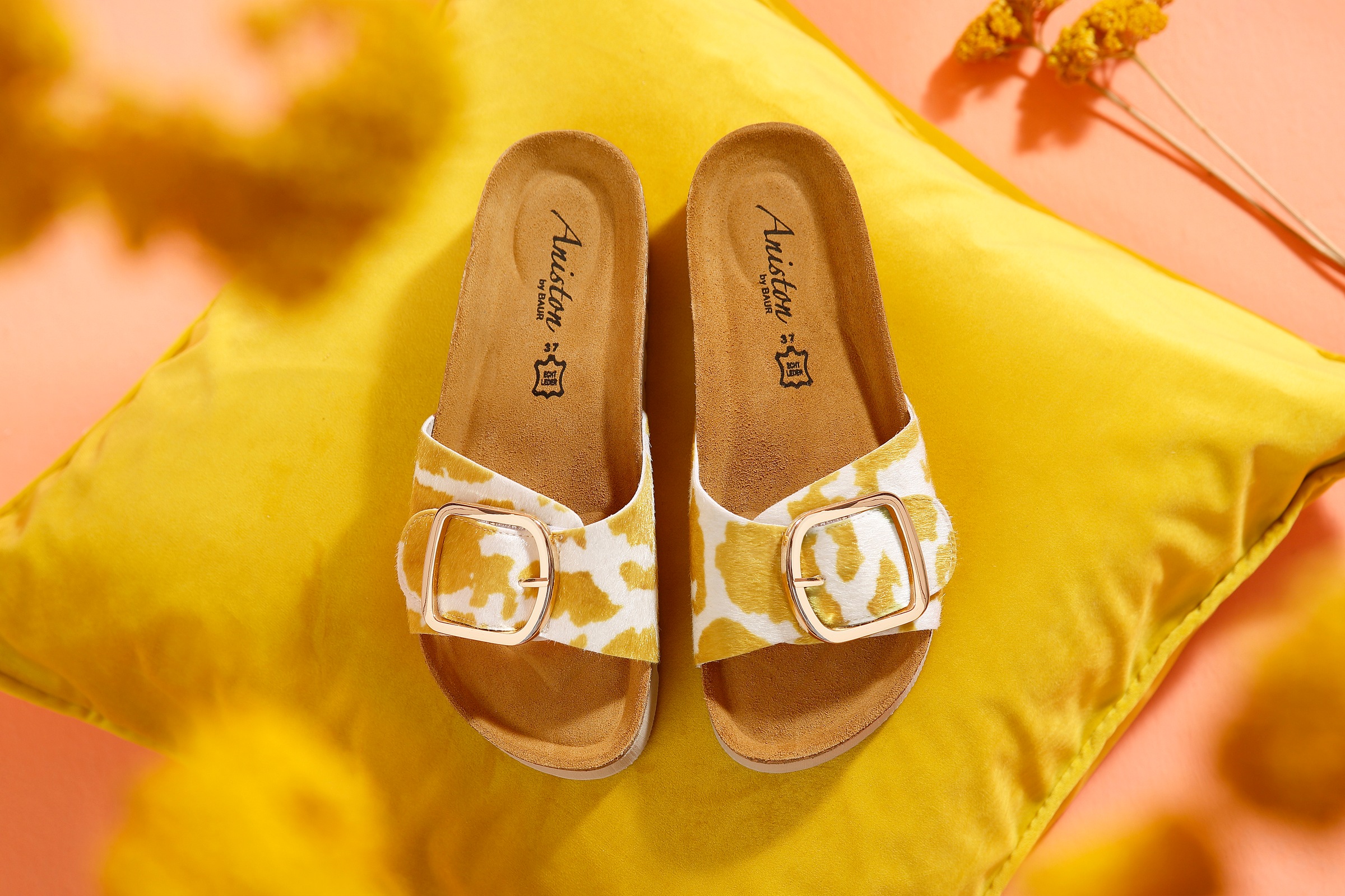 Aniston SHOES Pantolette Sommerschuh, Strandschuh, Hausschuh - NEUE KOLLEKT günstig online kaufen