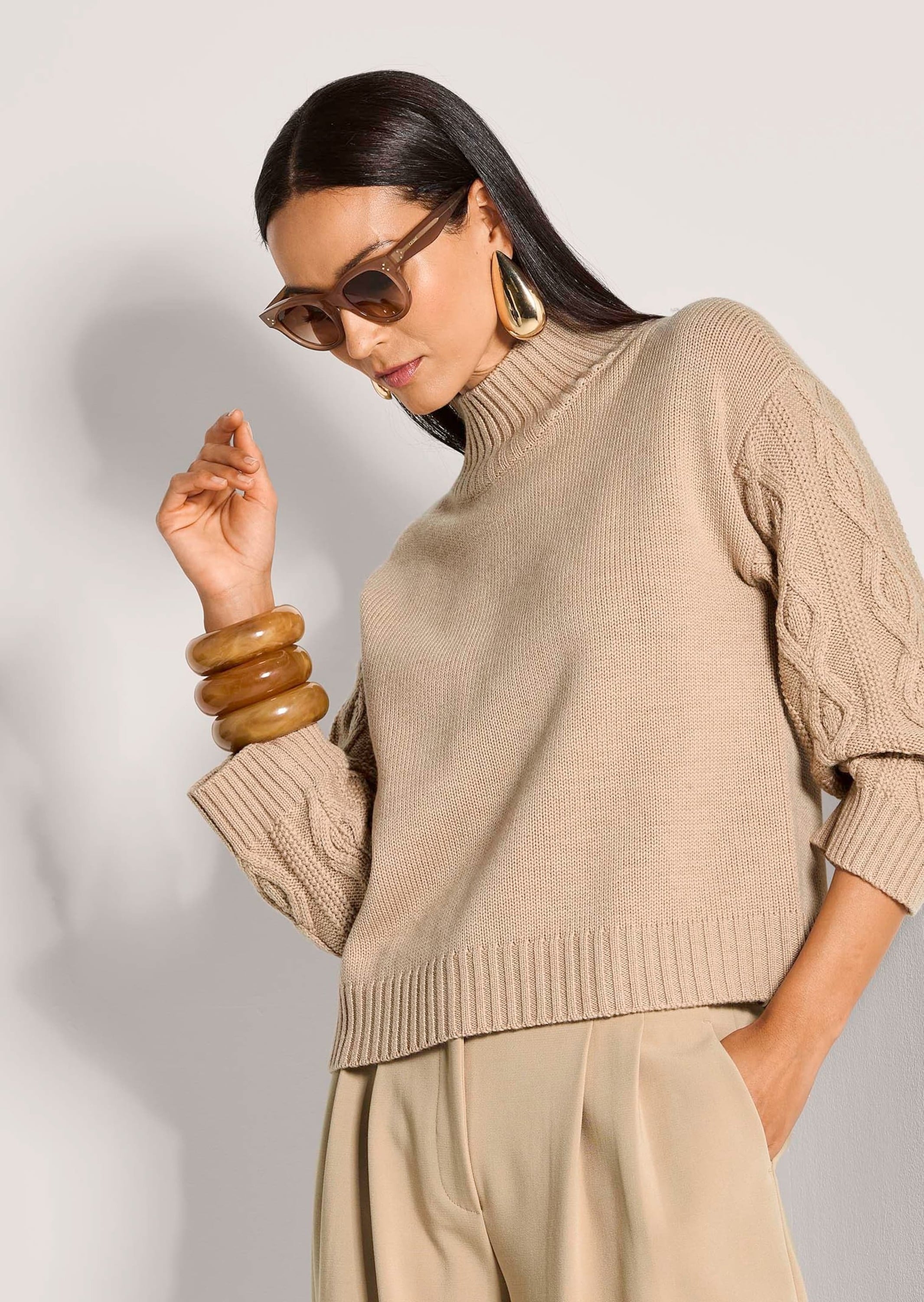 MADELEINE Stehkragenpullover »Strickpullover Eleganter Wollpullover mit Zopfmuster«