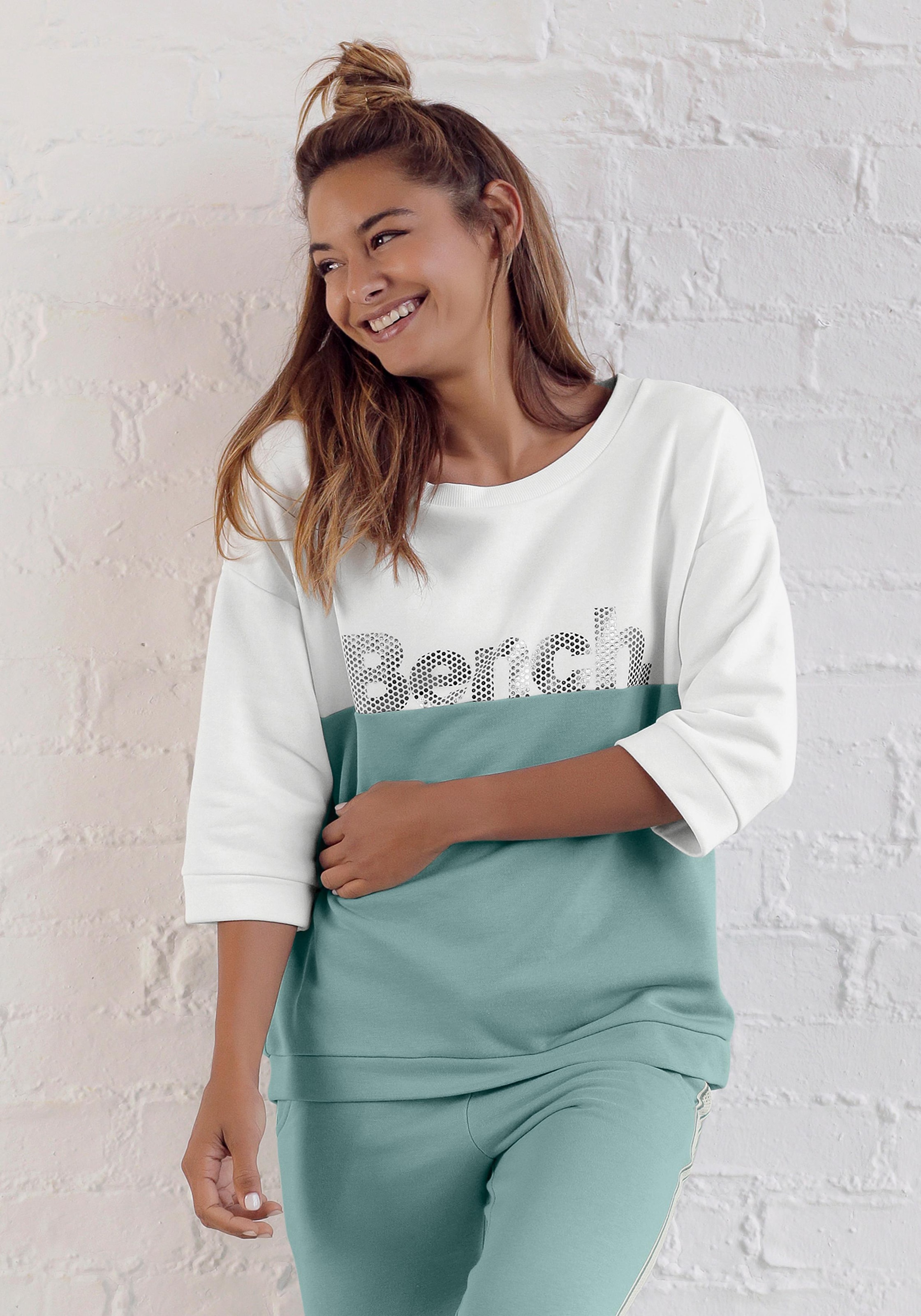 Bench. Sweatshirt, im Colorblocking Design, Loungewear, Loungeanzug