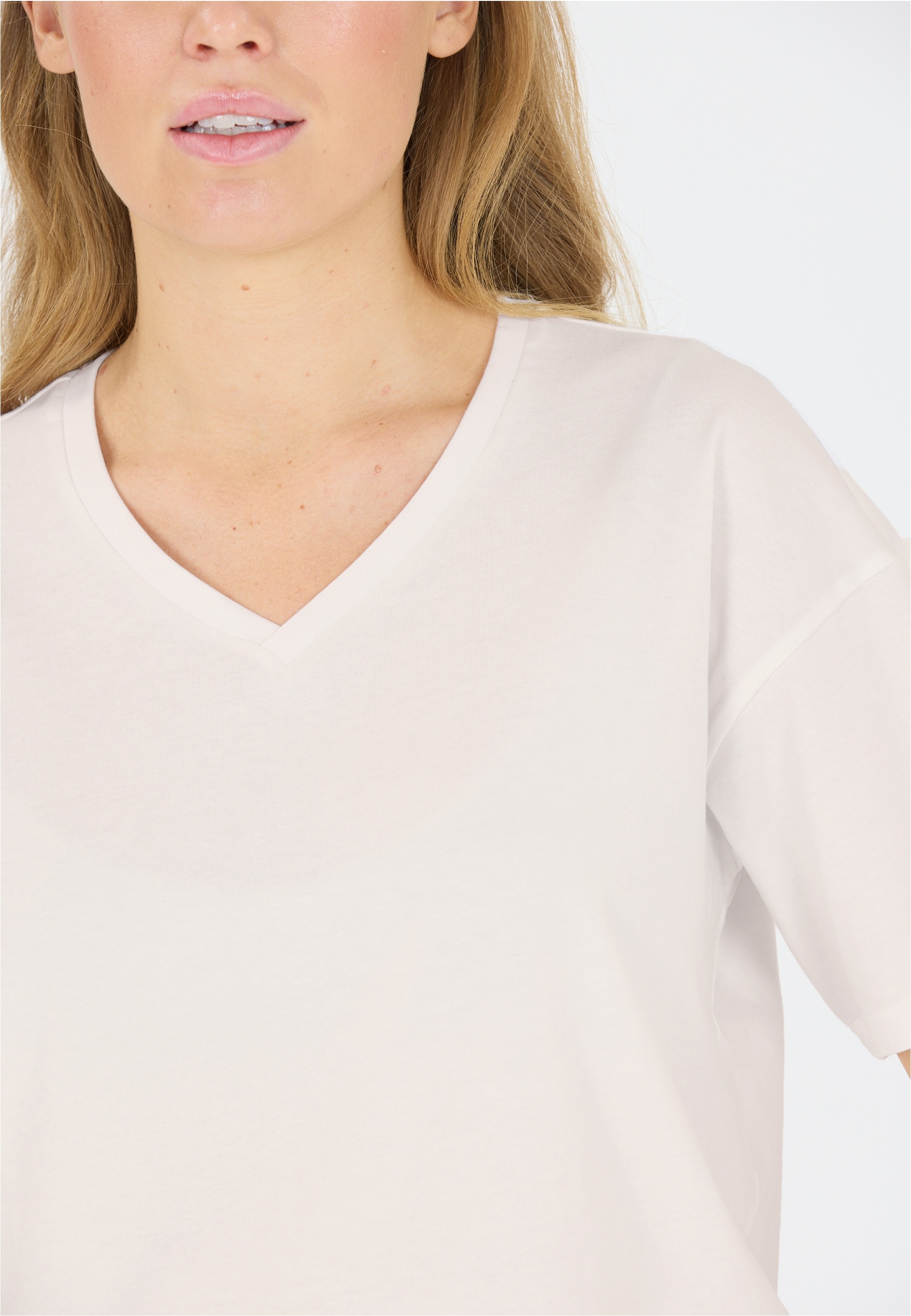 CRUZ T-Shirt »Ingeberg«, Aus atmungsaktivem und leichtem Stoff