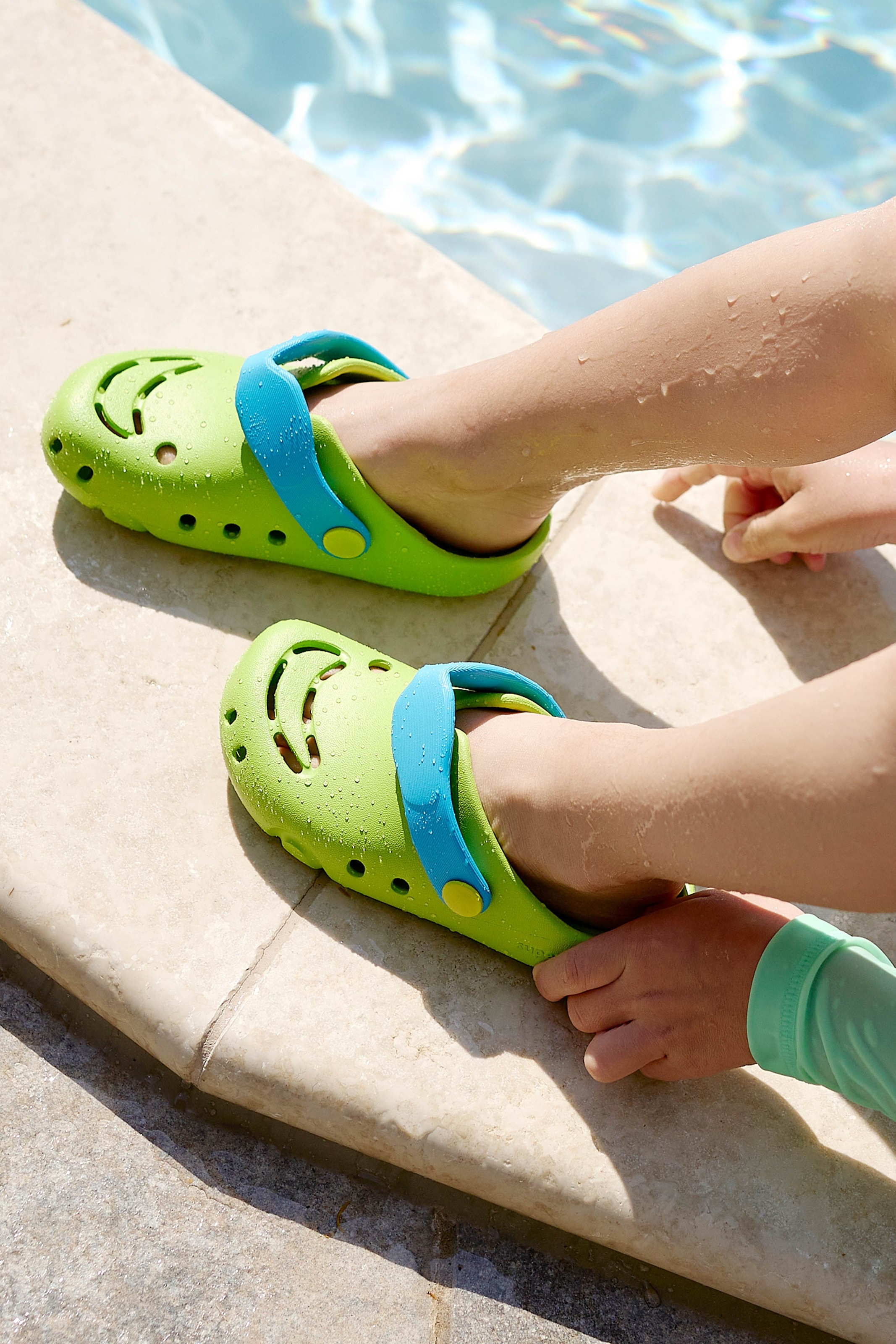 Superfit Badeschuh »SPLASH C WMS: W«, Clog, Wassersandale mit Fersenriemchen, Größenschablone zum Download