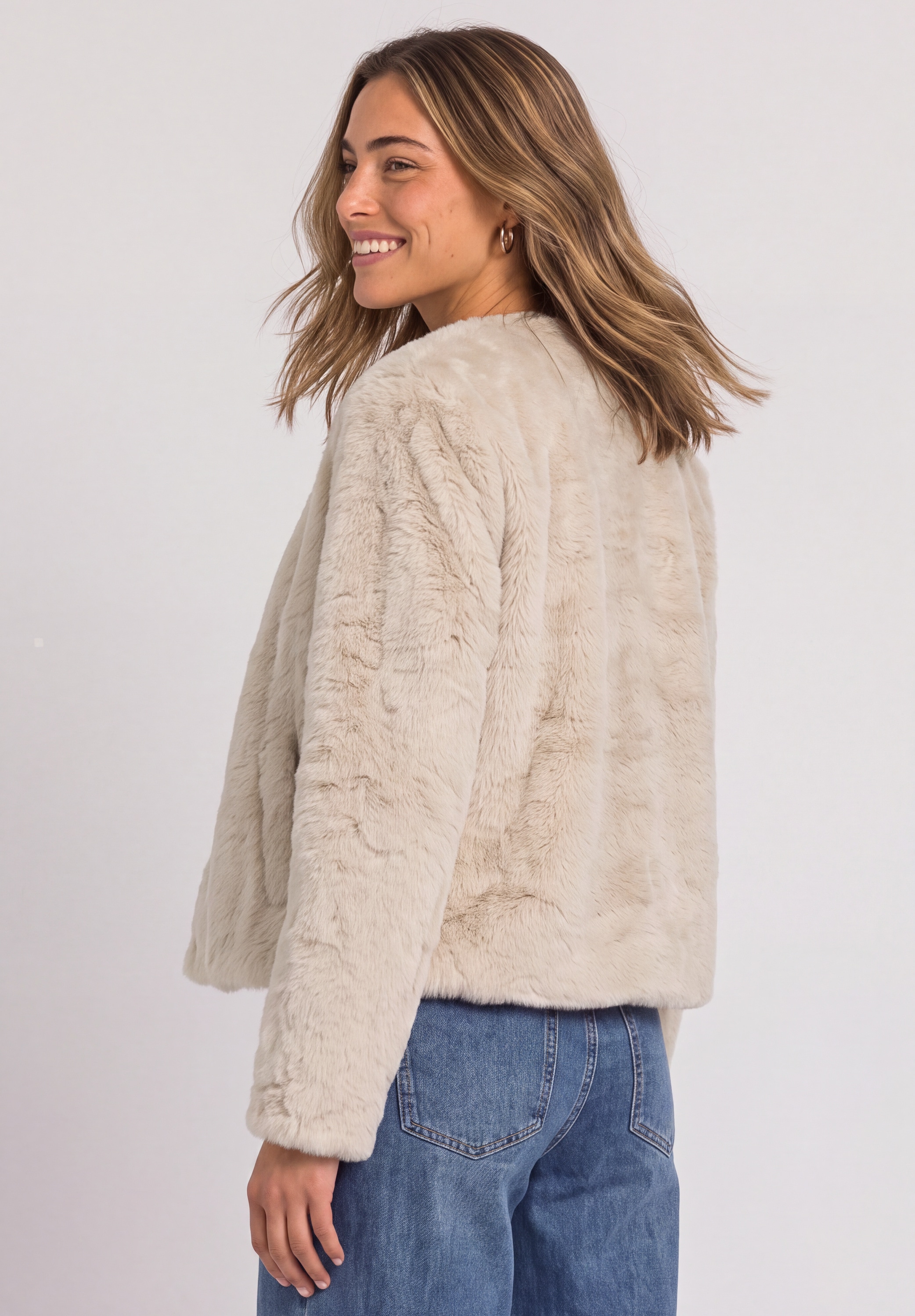 STREET ONE Kurzjacke ohne Kapuze aus Lammfell-Imitat