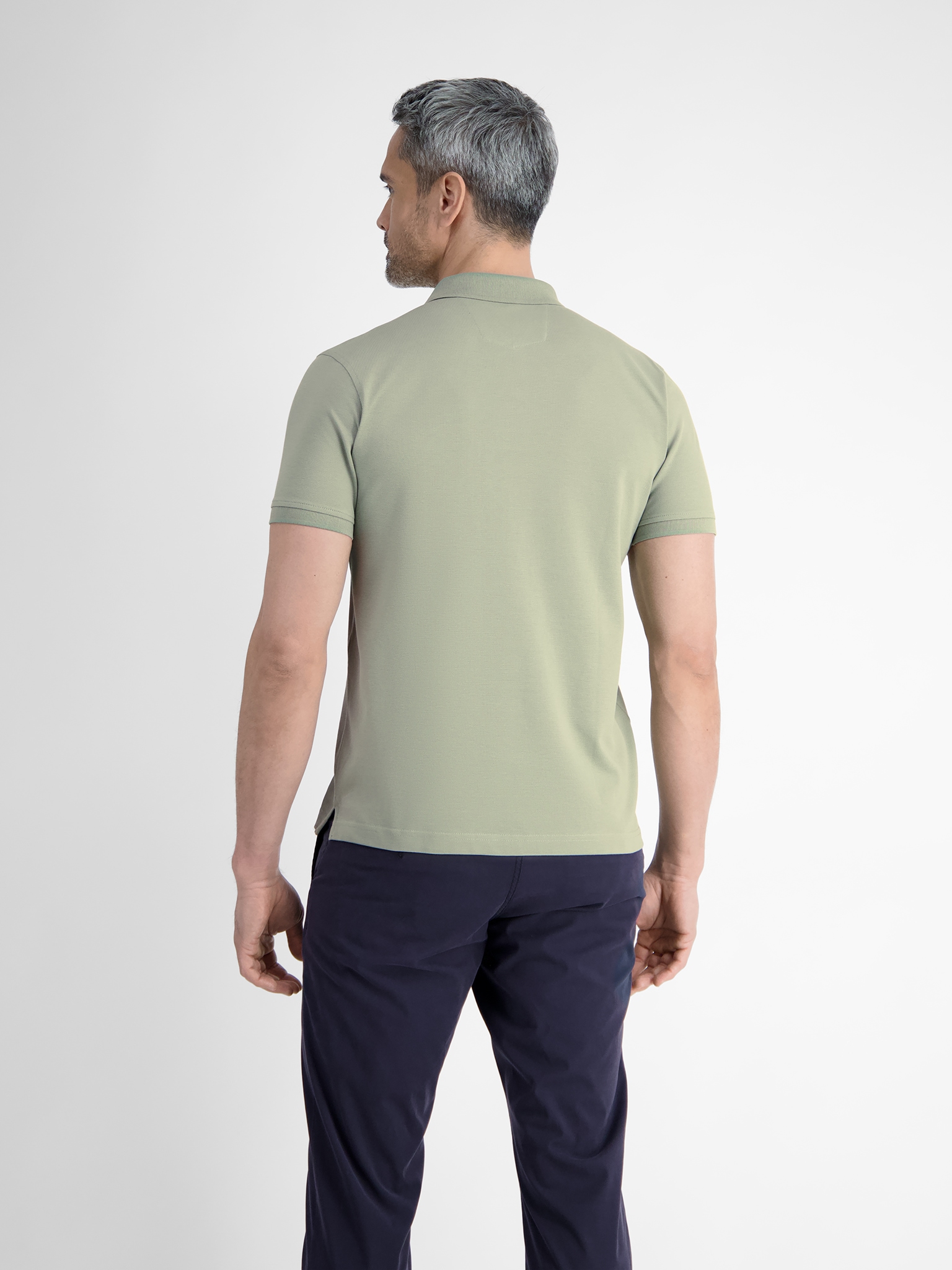 LERROS Kurzarmshirt, mit Logostickerei auf der Brust