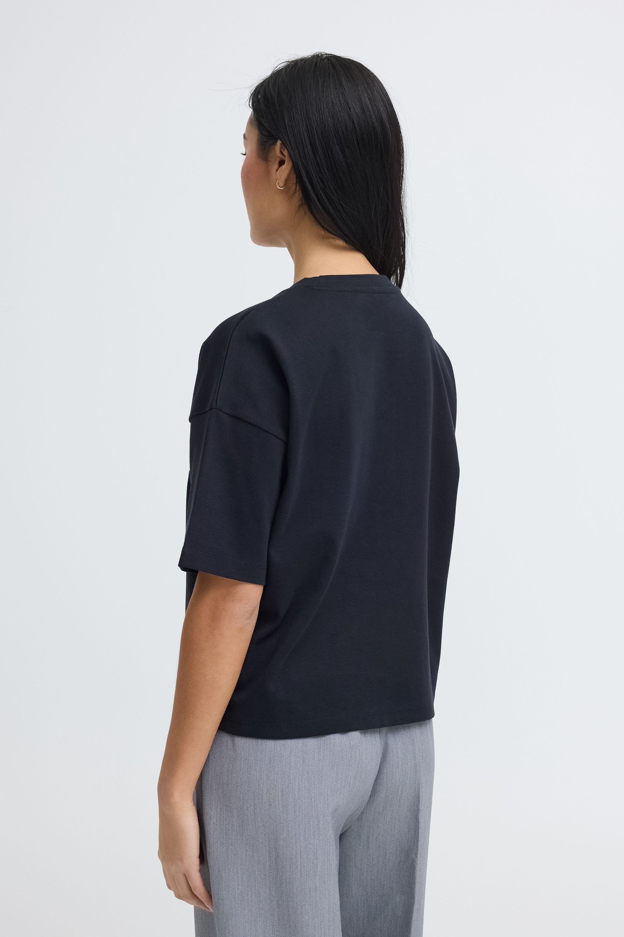OXMO Sandy Crop Boxy Crew Neck Shirt Gray / S 3