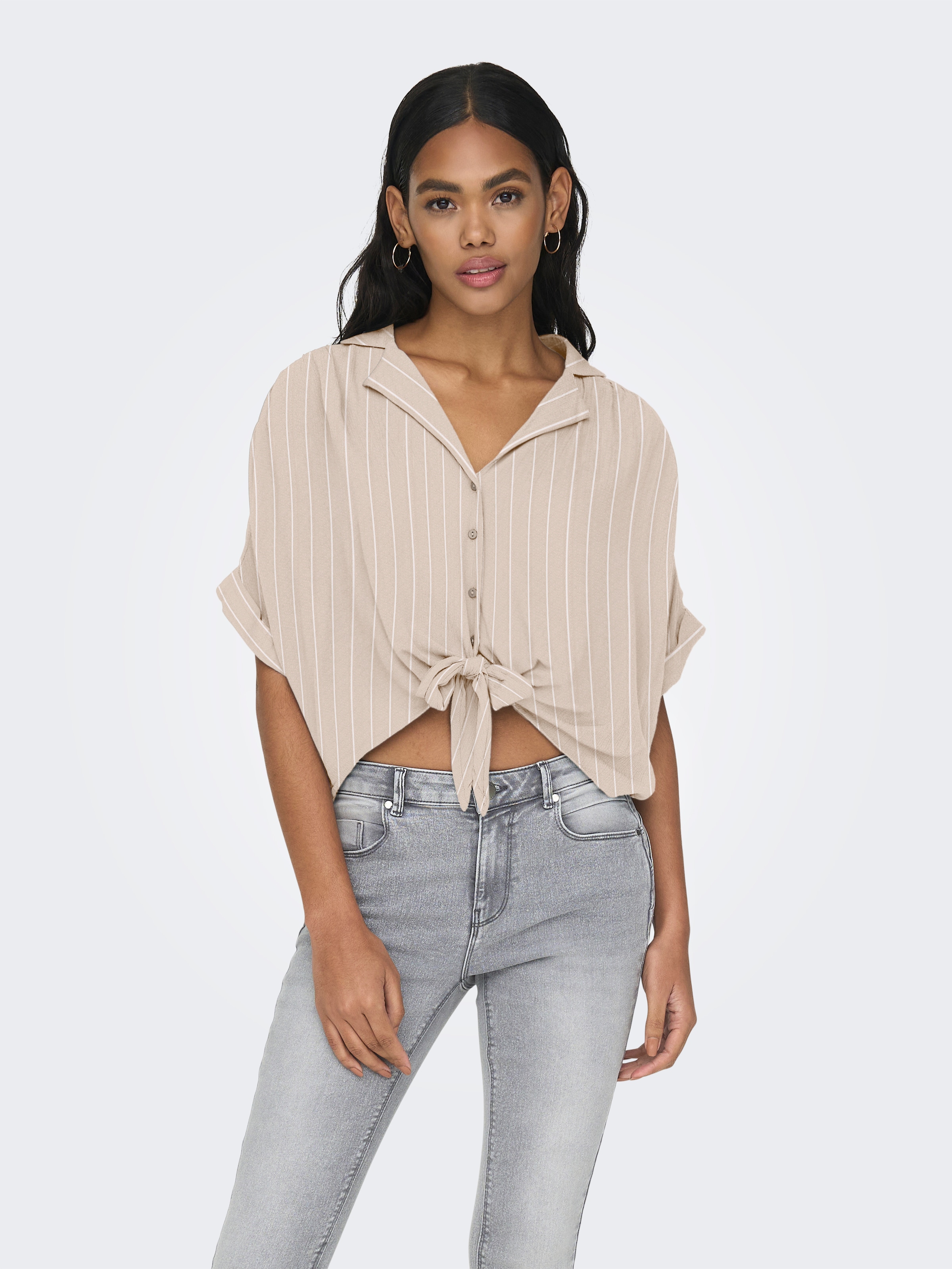 ONLY Kurzarmbluse "ONLPAULA LIFE S/S TIE SHIRT WVN NOOS" Viskose, regular f günstig online kaufen