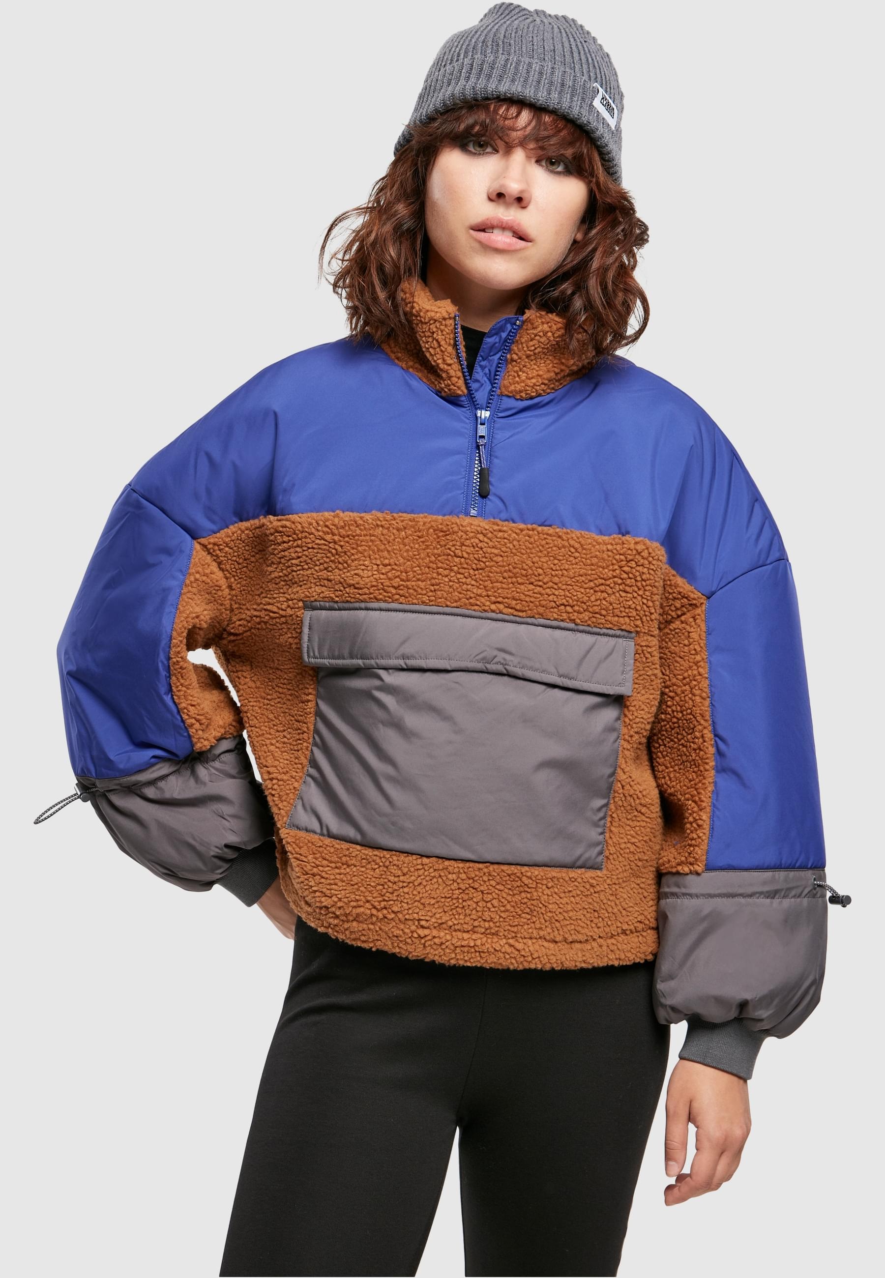 URBAN CLASSICS Allwetterjacke »Urban Classics Damen Ladies Sherpa 3-Tone Pull Over Jacket«, (1 St.), ohne Kapuze