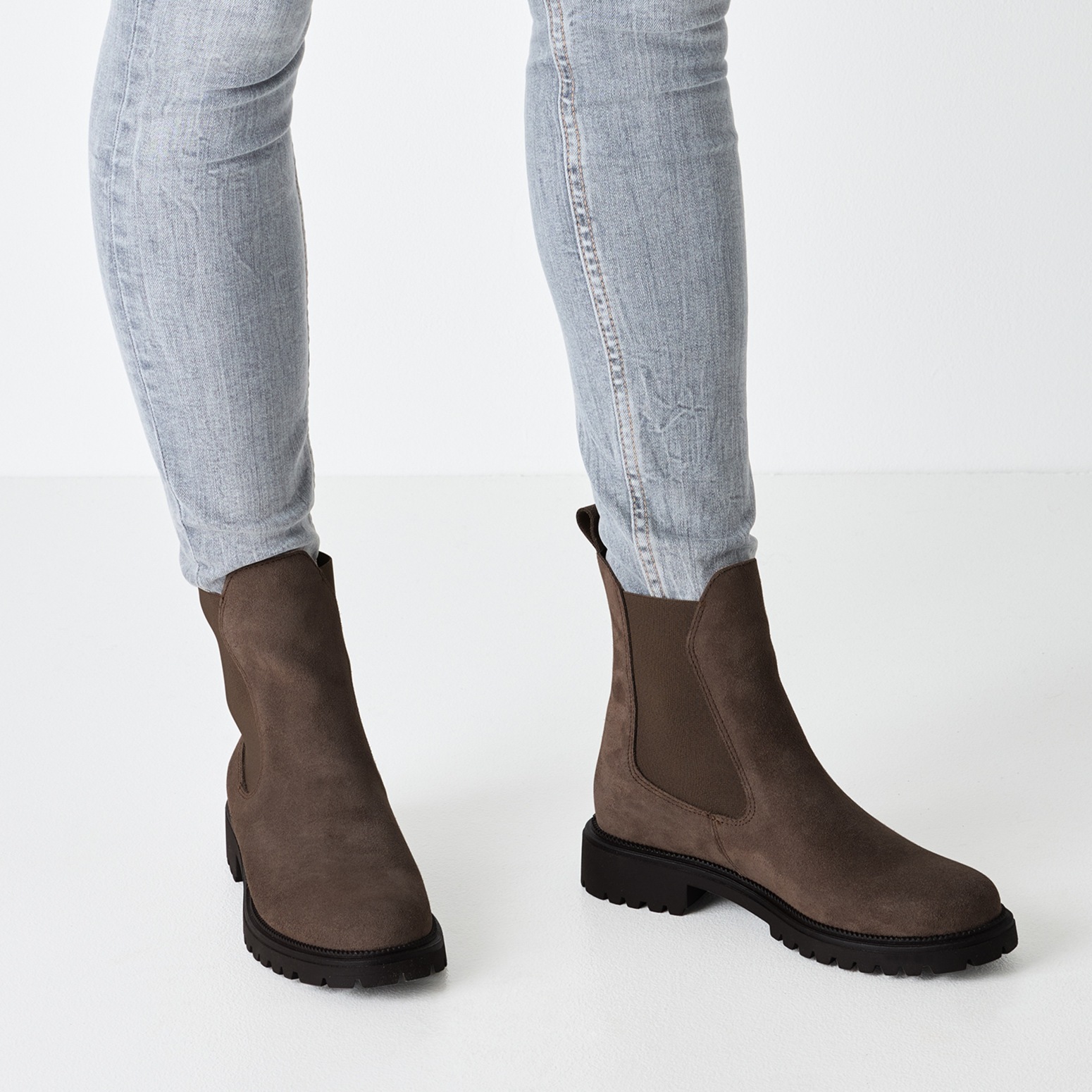 Tamaris Chelseaboots, Blockabsatz, Businessschuh, Schlupfboots mit Stretche günstig online kaufen