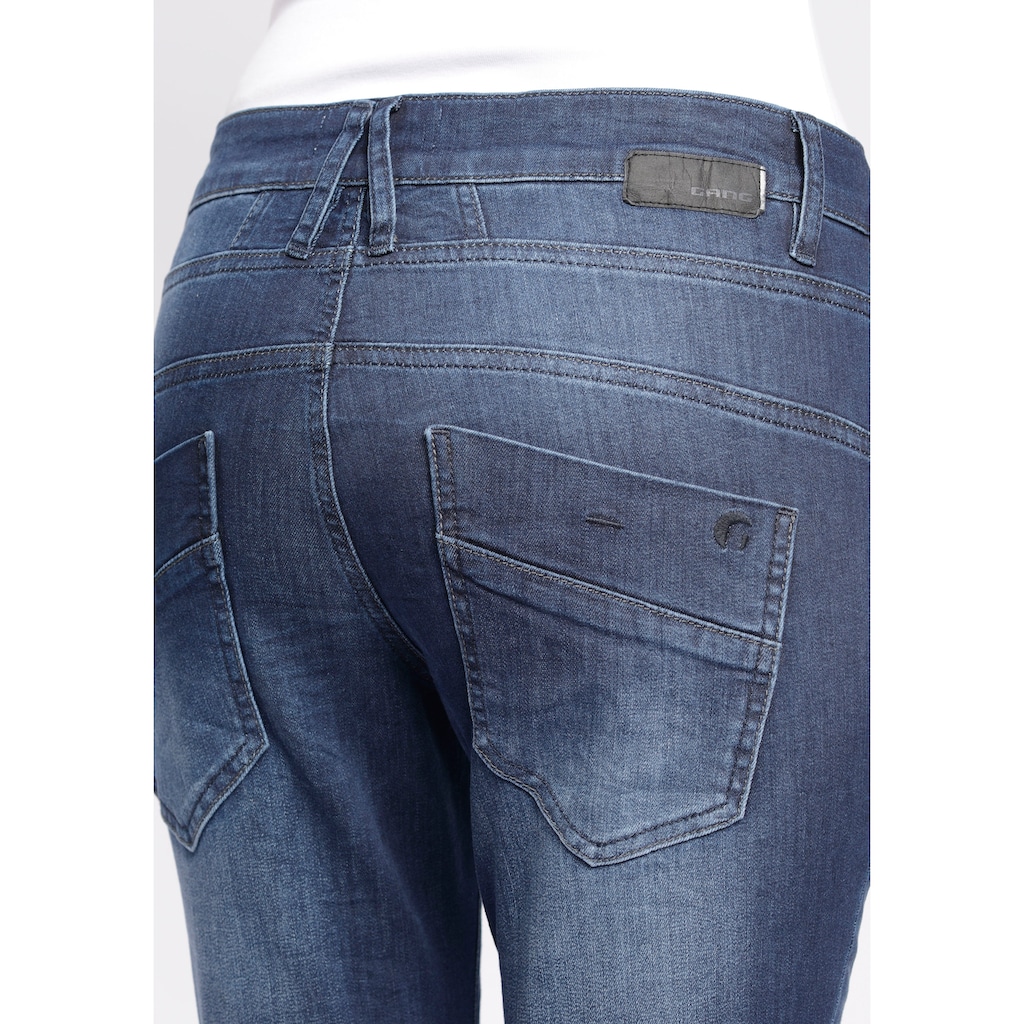 GANG Slim-fit-Jeans »94New Georgina«, mit charakteristischen Abnähern quer über den Oberschenkel