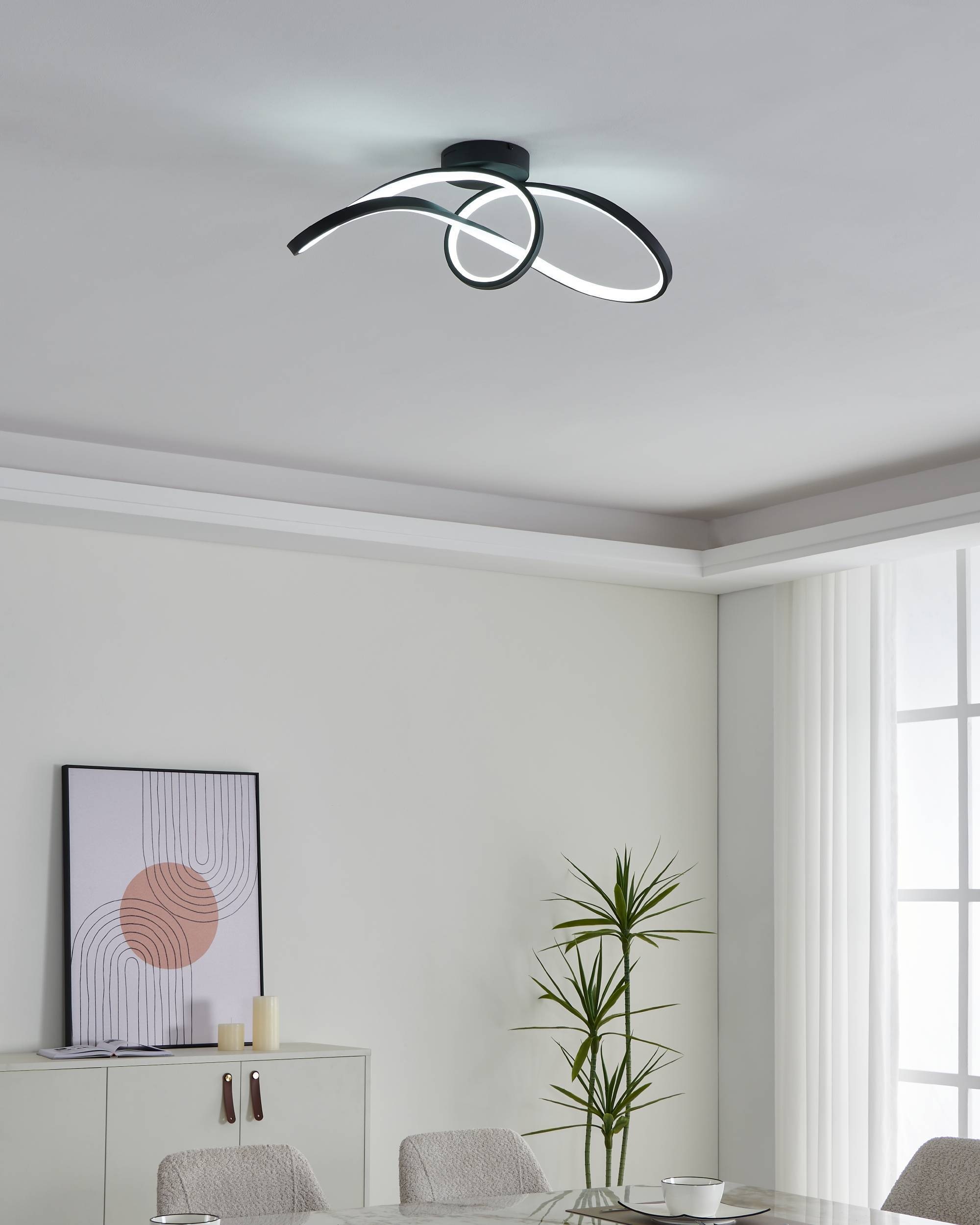 EGLO Deckenleuchte »Calarossa-Z Deckenlampe, ZigBee, App und Sprachsteuerung, Metall« LED-Modul 1 Stk. Kaltweiß | RGB Wand-/Deckenleuchte - L70,5 x B23 x H20,5 cm - schwarz - 22W inkl.