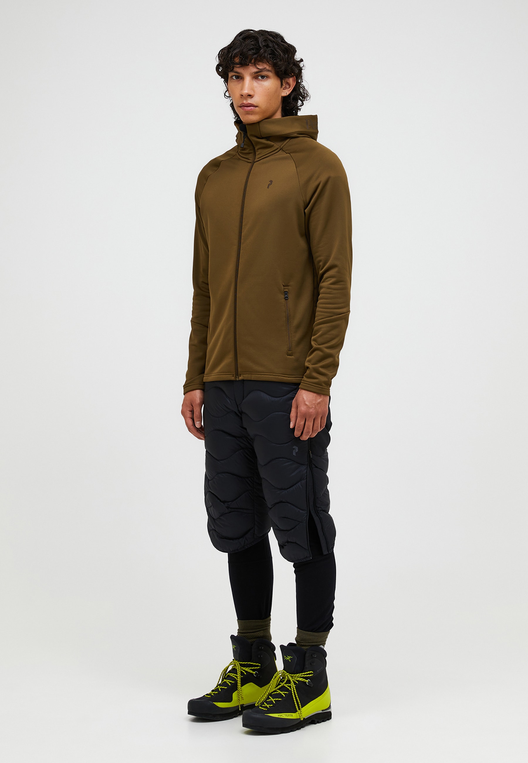Peak Performance Fleecejacke "M Rider Essentials Midlayer Zip Hood" mit sportivem Design