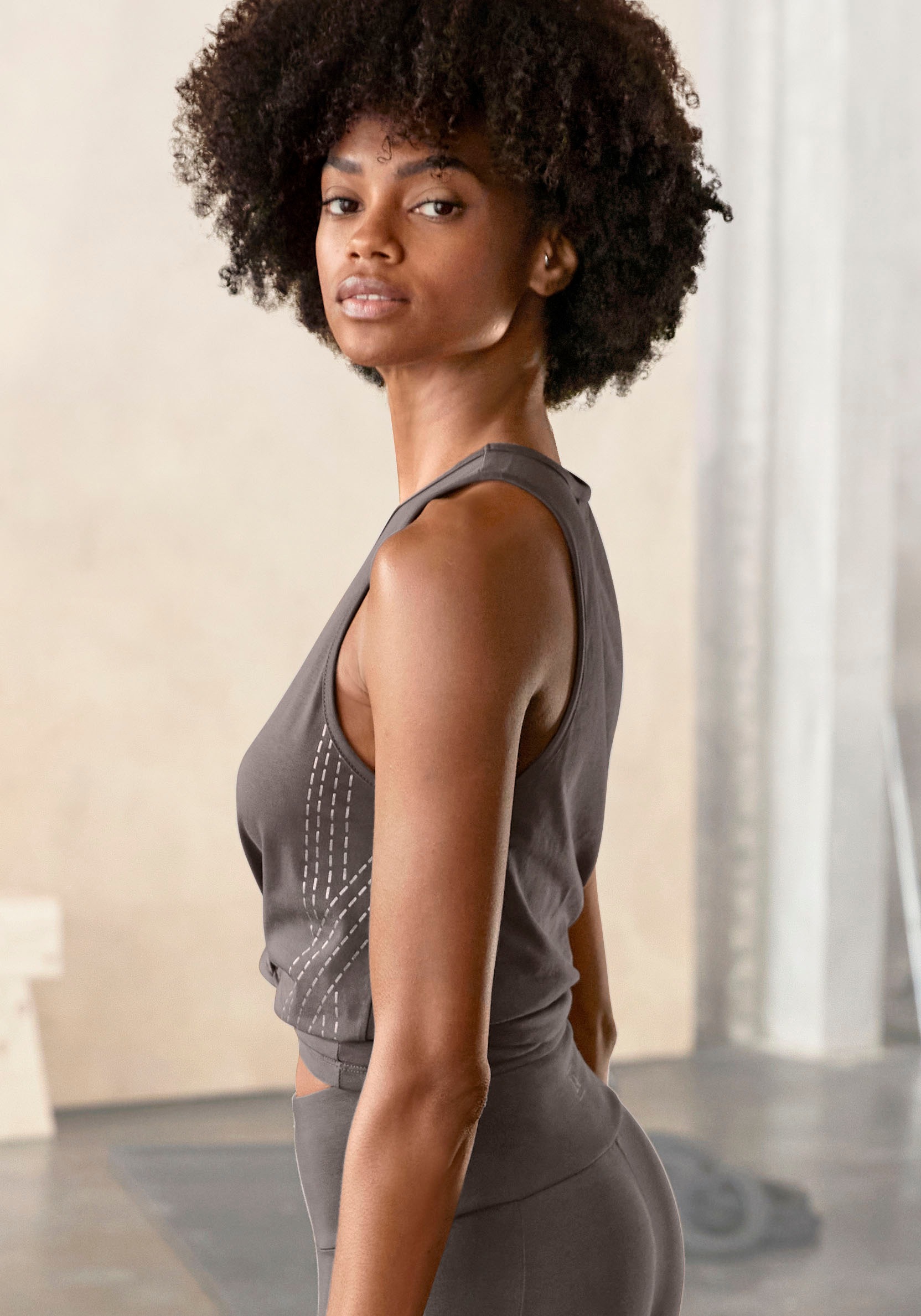 LASCANA ACTIVE Longtop, mit optischem Reflektorprint kaufen