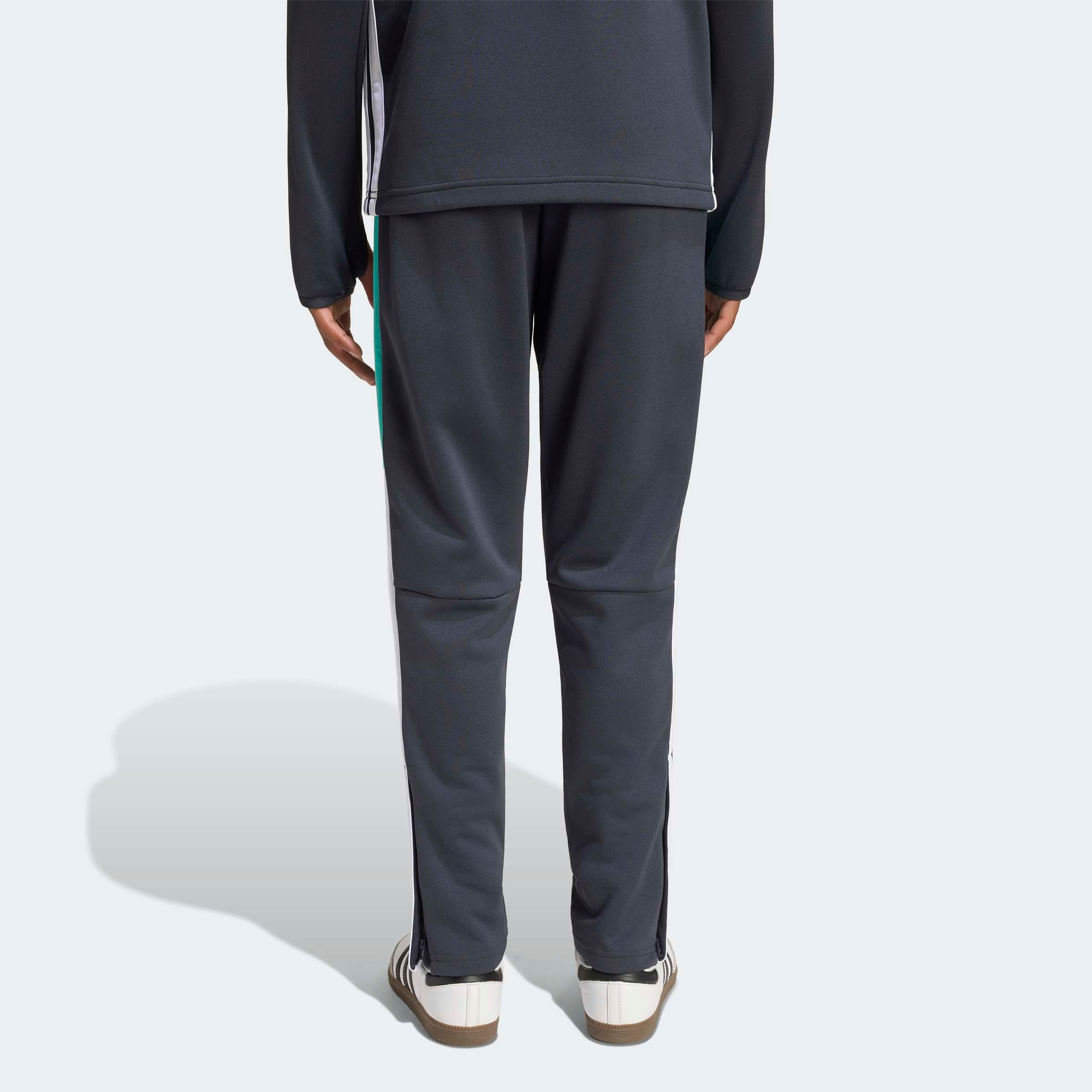 adidas Performance Trainingshose »TIRO 26 ESSENTIALS WINTERFESTE KIDS«