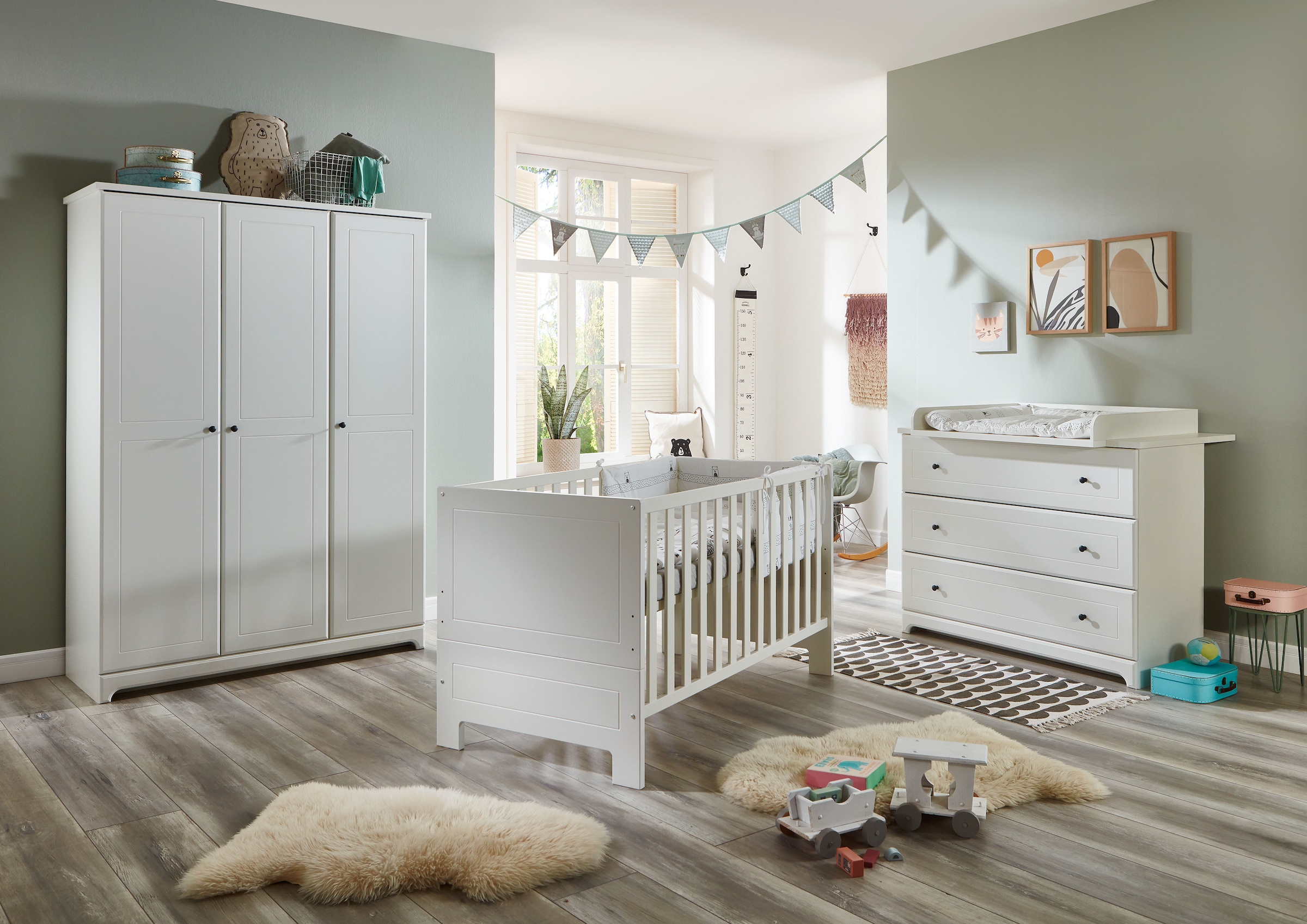 arthur berndt Babyzimmer-Komplettset "Thilo" Set, Kinderbett, Schrank, Wick günstig online kaufen