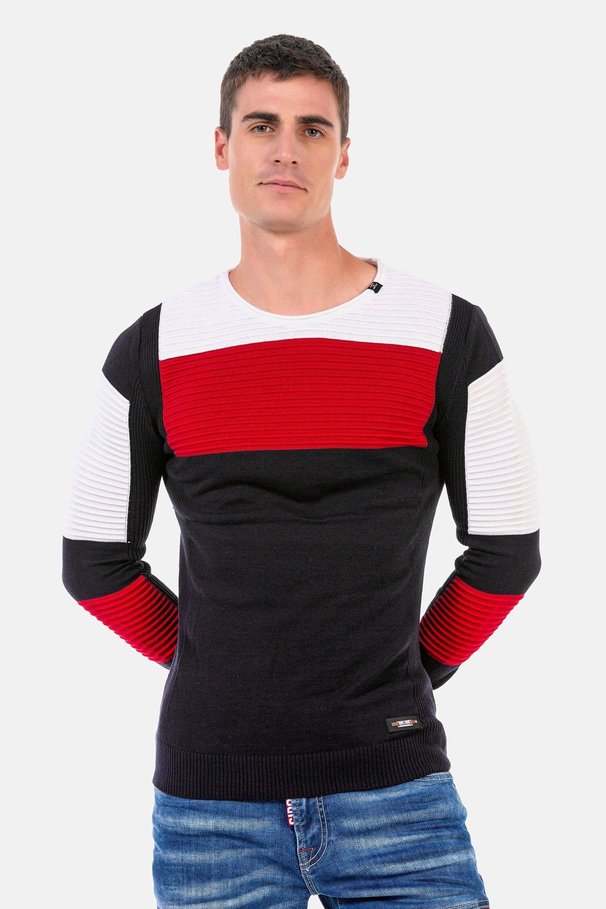 Cipo & Baxx Rundhalspullover "Pullover" 1 Stk. in extravagantem Strickdesign, CP247
