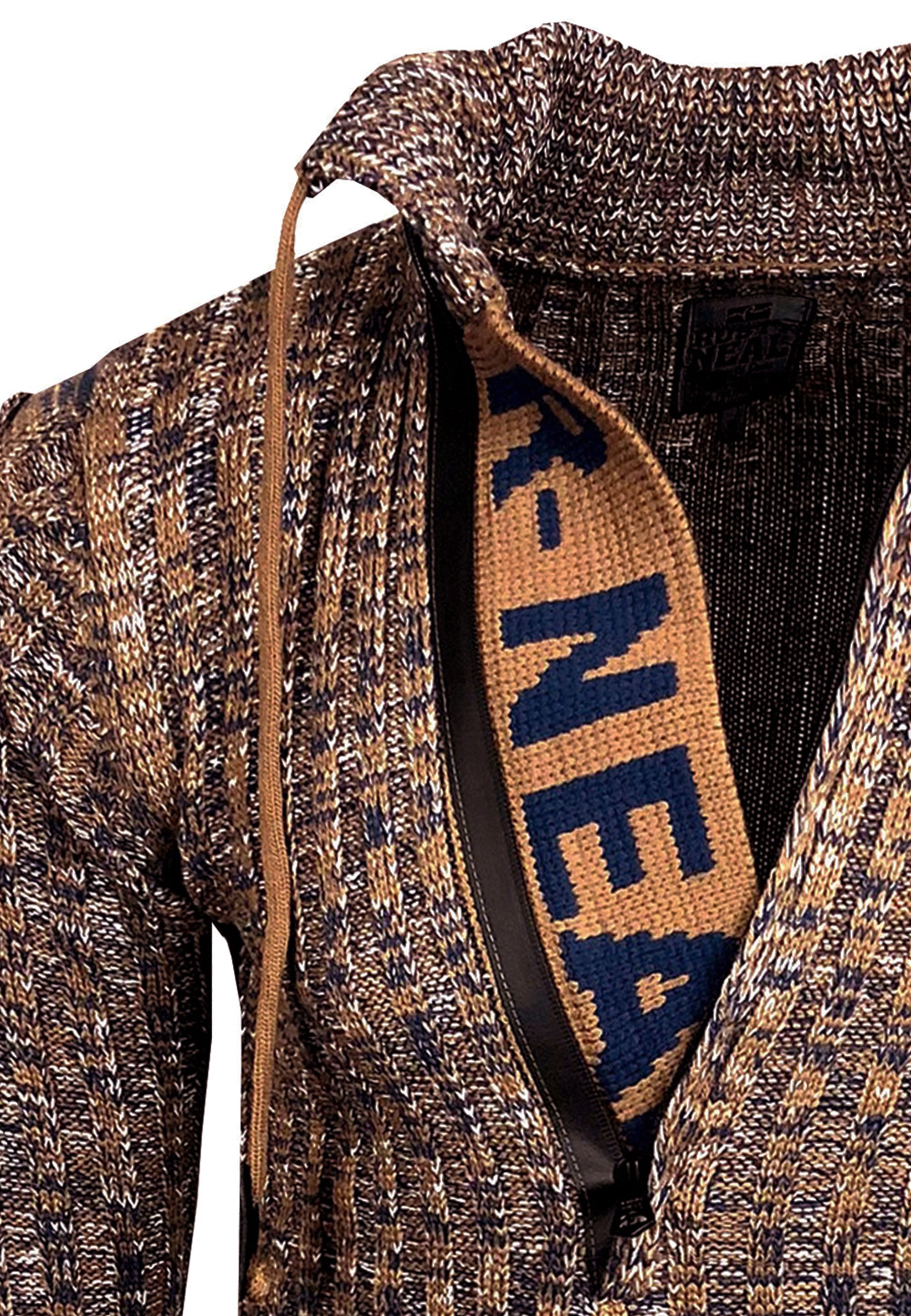 Rusty Neal Strickpullover, mit stylischem Ausschnitt