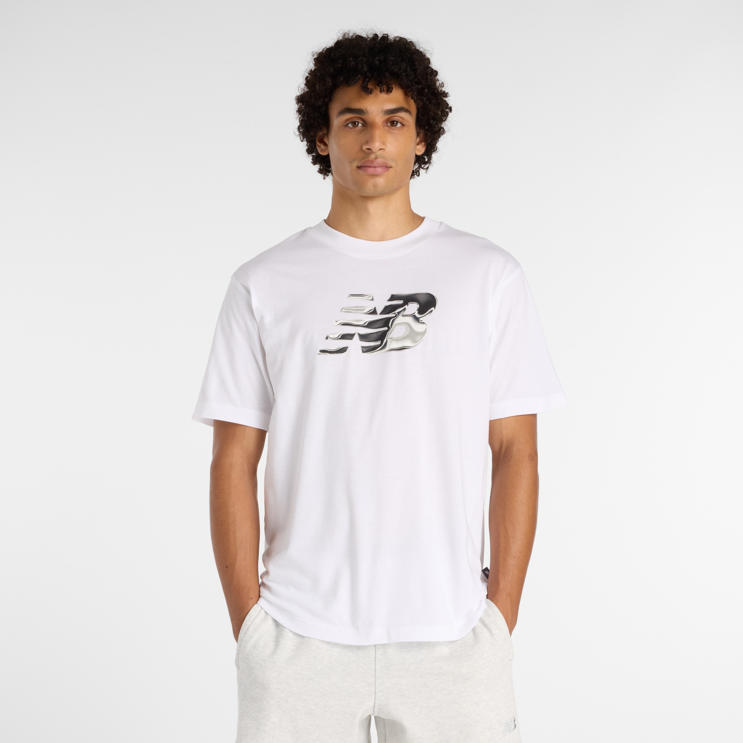 New Balance Funktionsshirt Kurzarm, für Sport- und Outdooraktivitäten, Rundhalsausschnitt