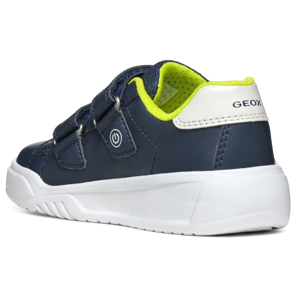 Geox Sneaker »J ILLUMINUS BOY A«, mit cooler Blinkfunktion, Freizeitschuh, Halbschuh, Schnürschuh