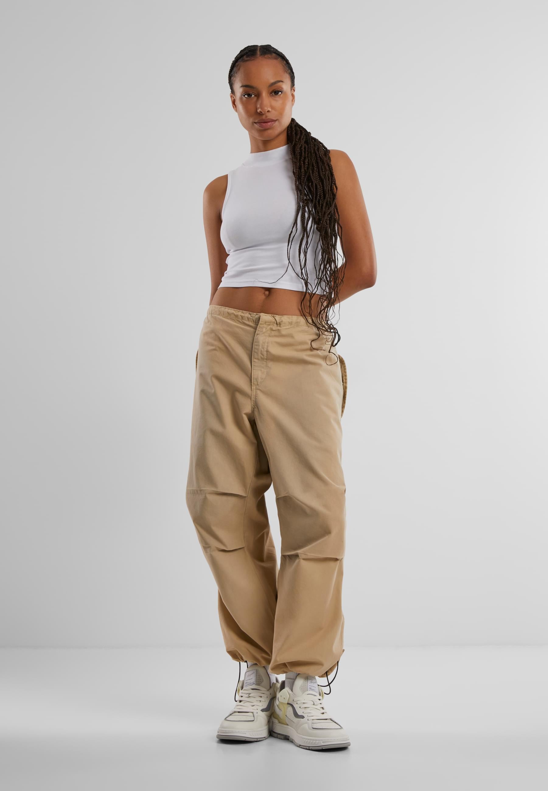 URBAN CLASSICS Stoffhose »Urban Classics Damen Ladies Cotton Parachute Pants«, (1 tlg.)