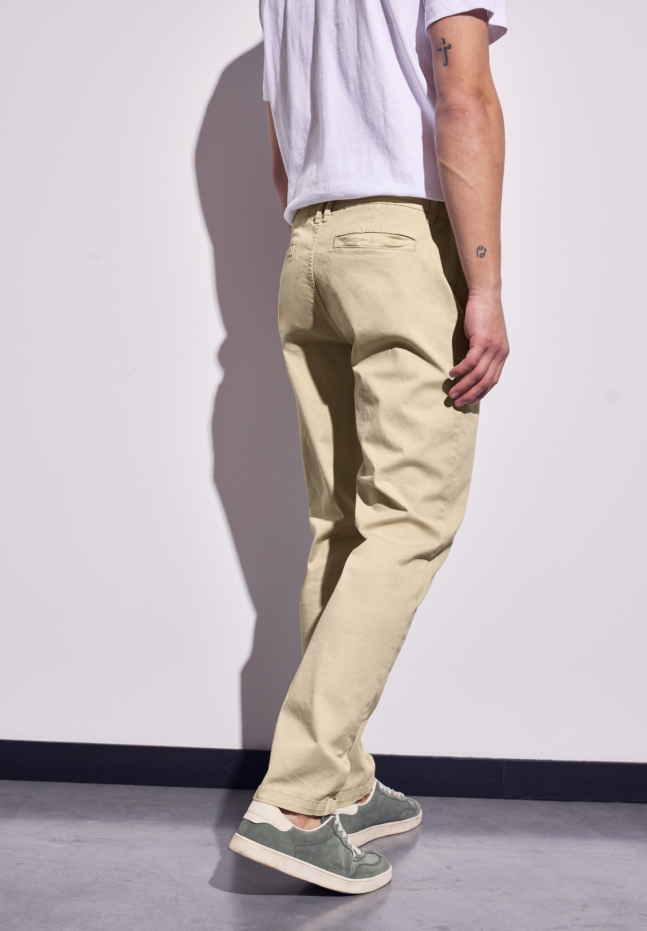 STREET ONE MEN Chinohose, aus Baumwolle mit Stretchanteil günstig online kaufen