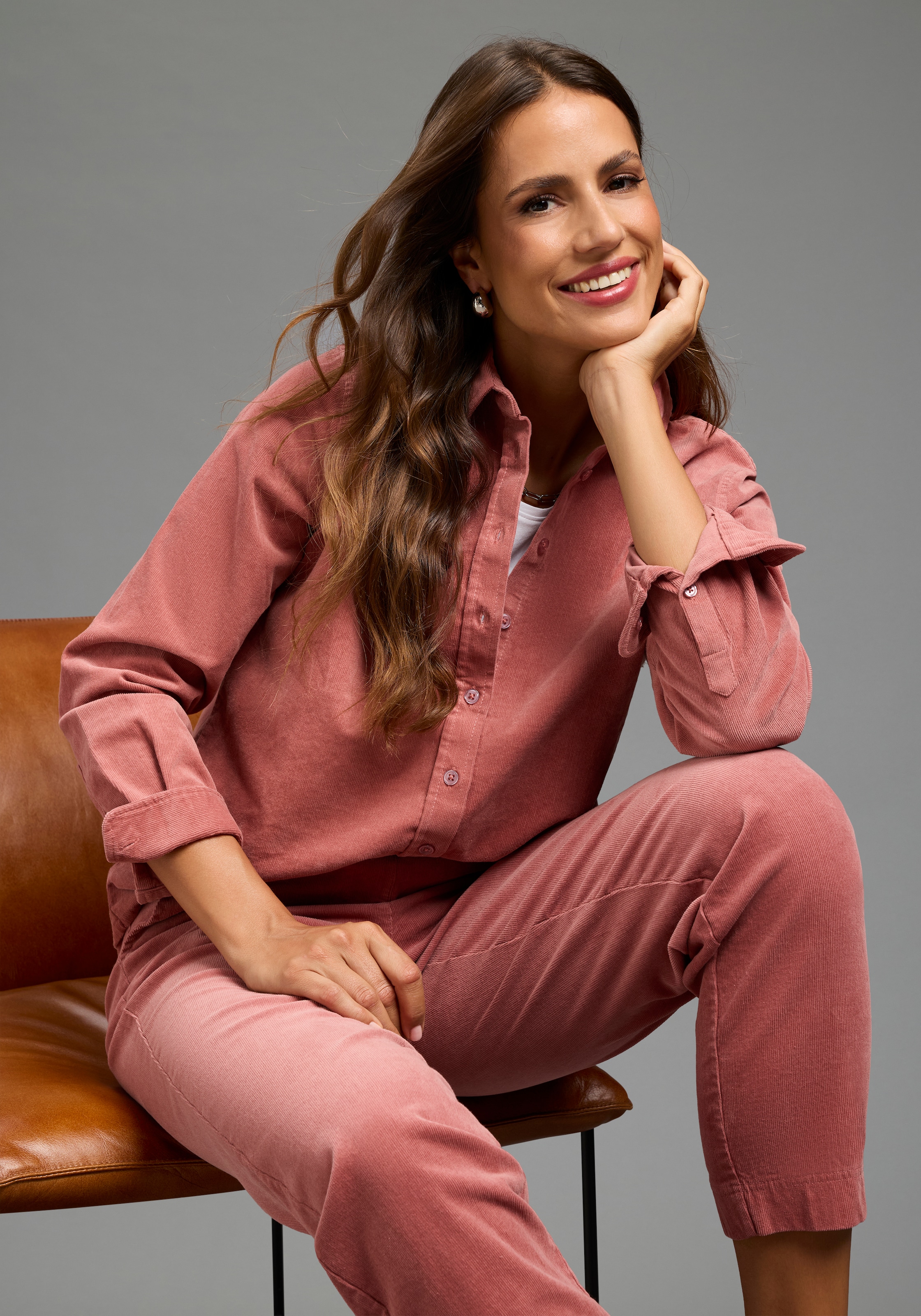 Laura Scott Hemdbluse normale Passform, aus Baumwolle und Elasthan, unifarbene Optik