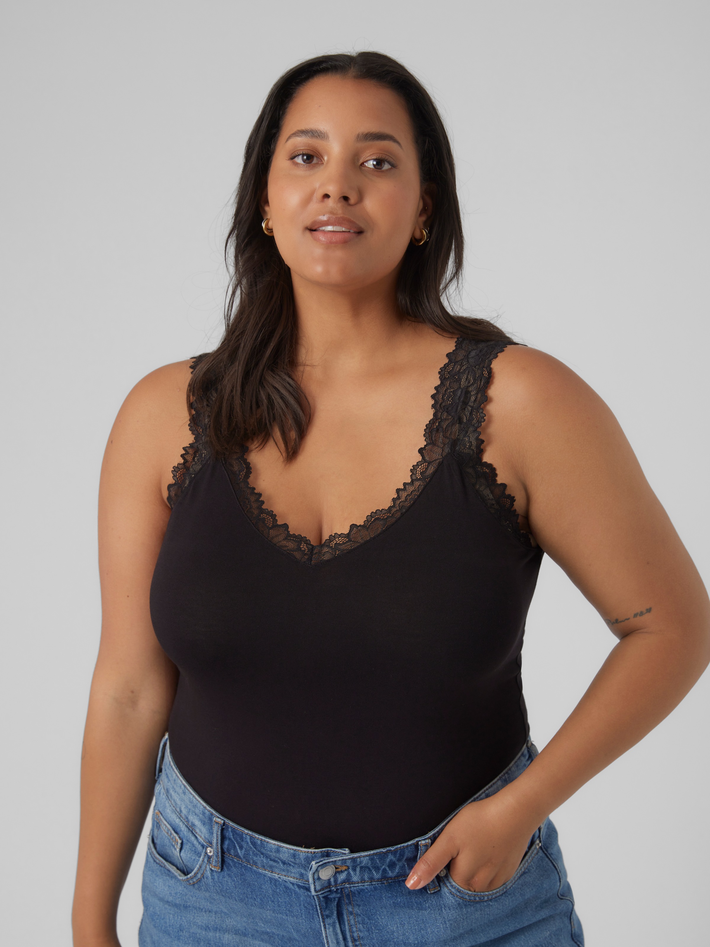 Vero Moda Curve Spitzentop "VMCROSA SL TOP JRS NOOS CUR" günstig online kaufen