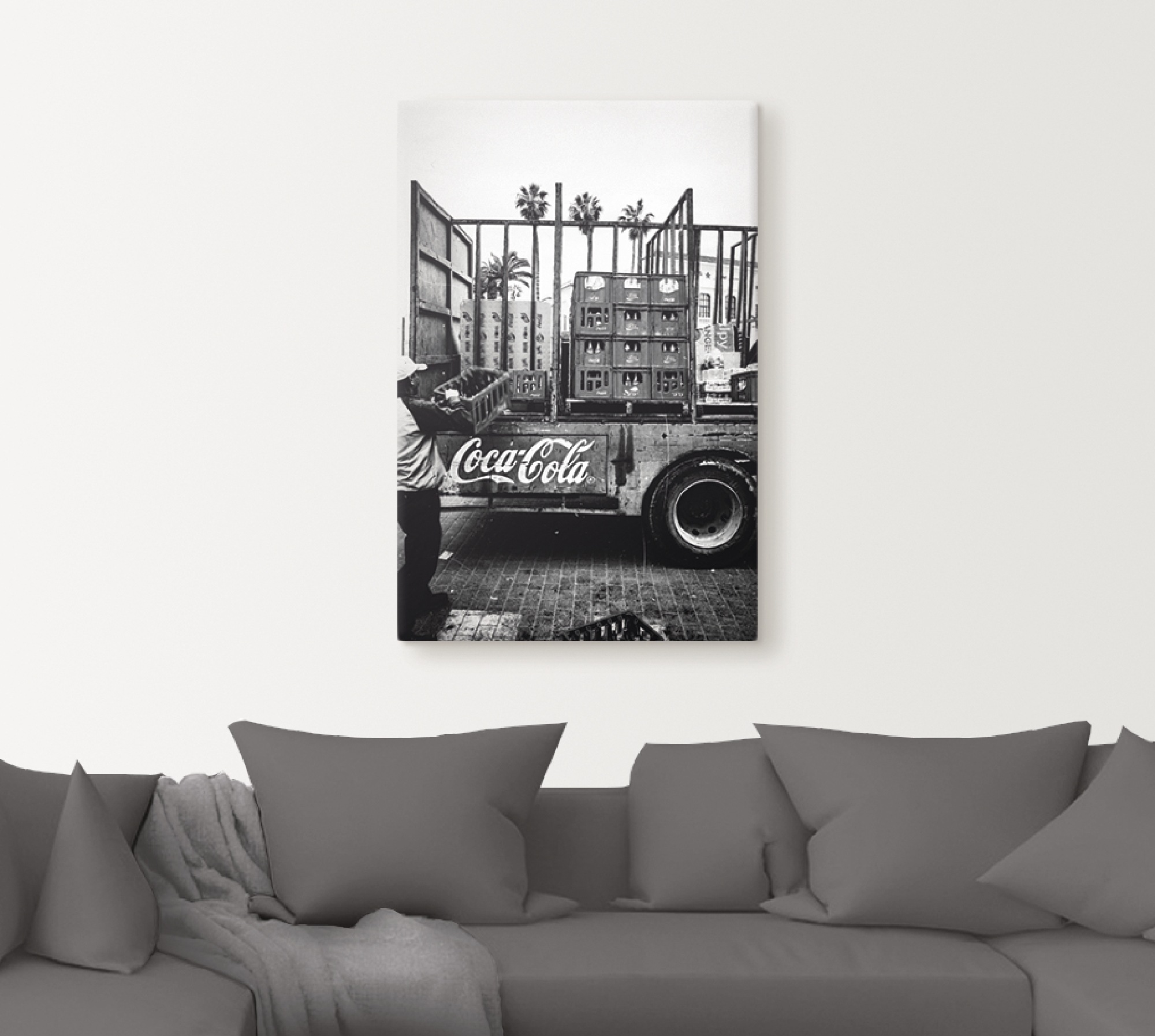 Artland Wandbild »CocaCola-LKW in El Jadida - Marokko«, Auto, (1 St.), als Alubild, Outdoorbild, Leinwandbild, Poster, Wandaufkleber