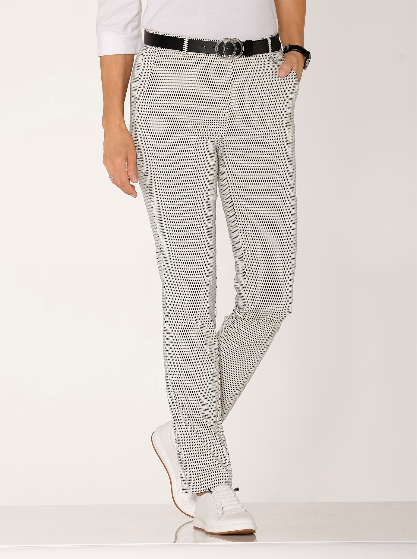 Casual Looks Webhose