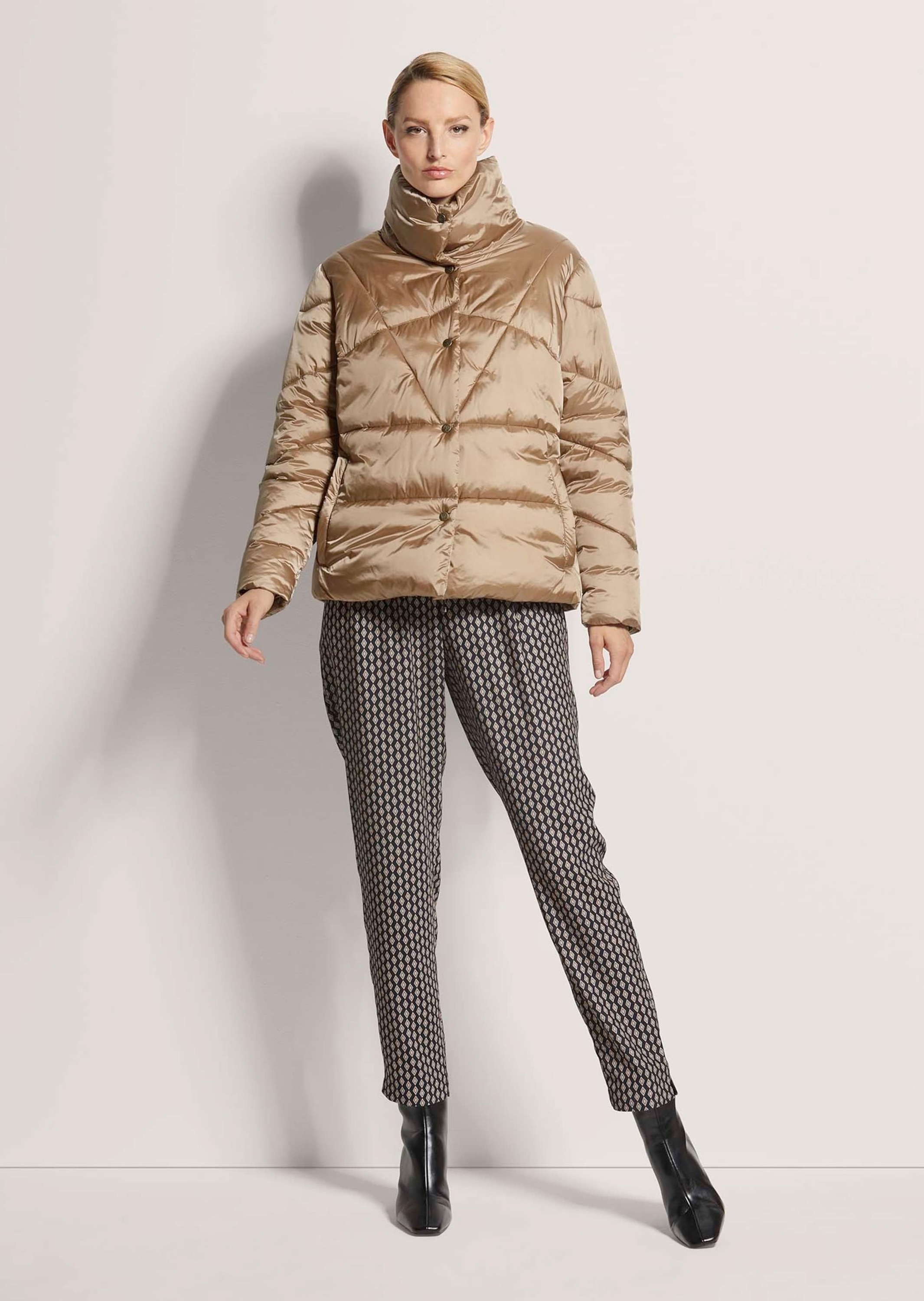 MADELEINE Women's Quilted Jacket Beige 34 2