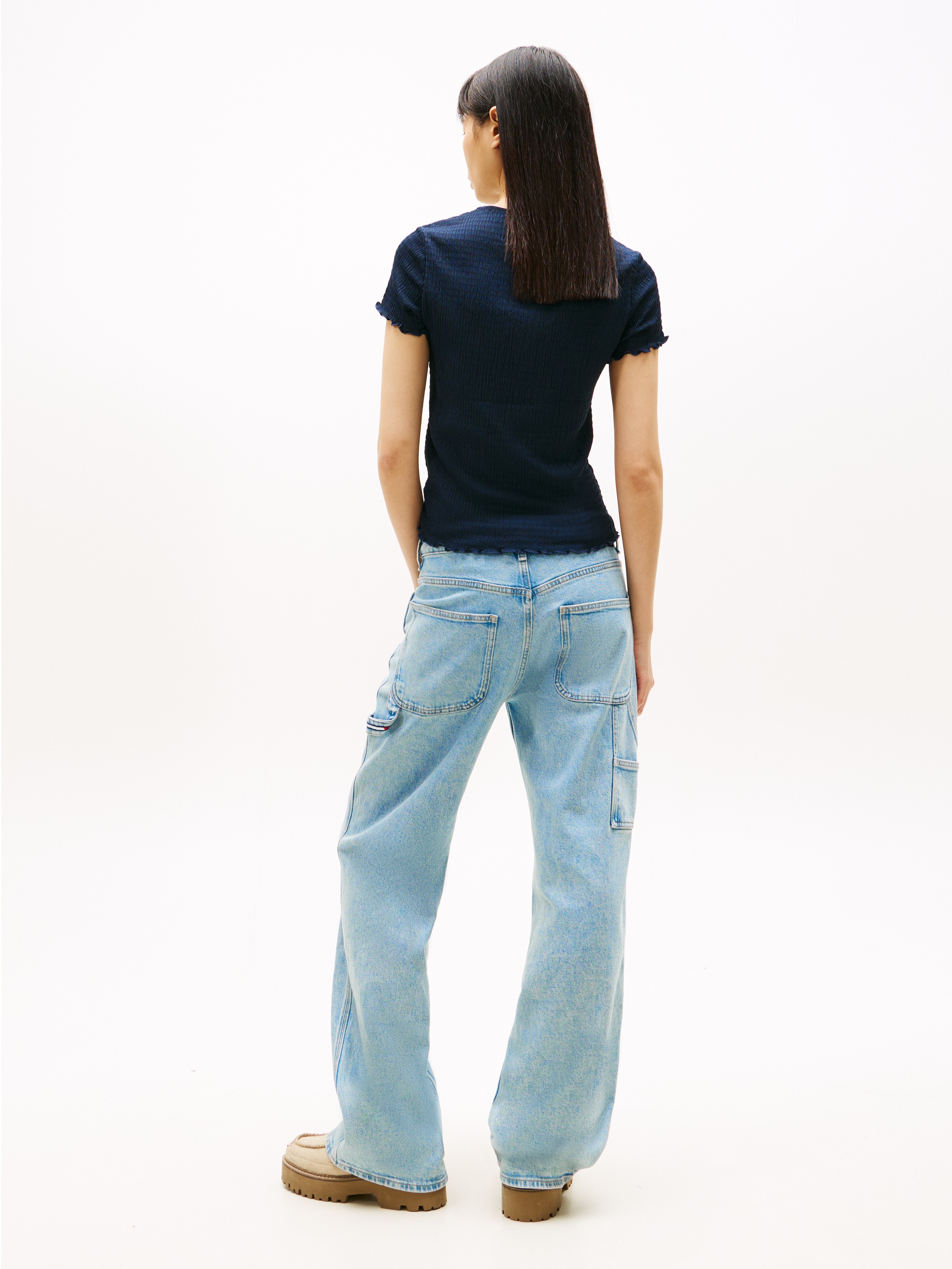 Tommy Jeans Kurzarmshirt »TJW SLIM SMOCK SS TEE« aus Seersucker, mit Kräuselsaum