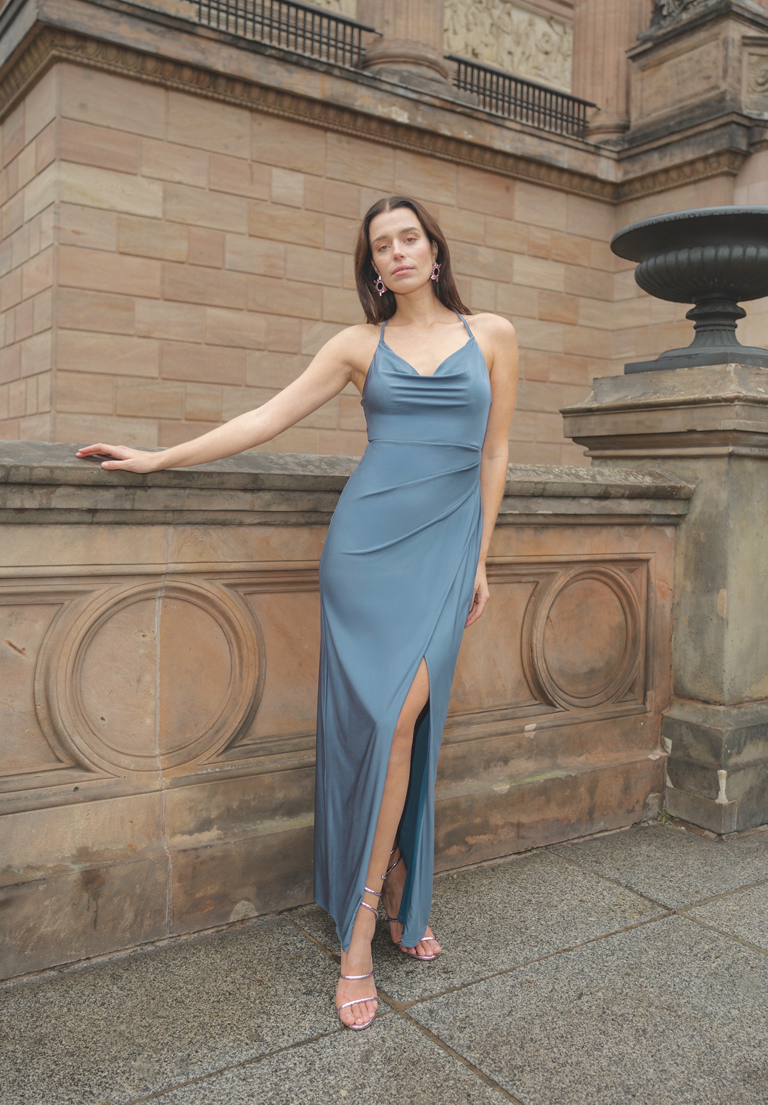 Vera Mont Abendkleid »Vera Mont Abendkleid figurbetont«, Schlitz