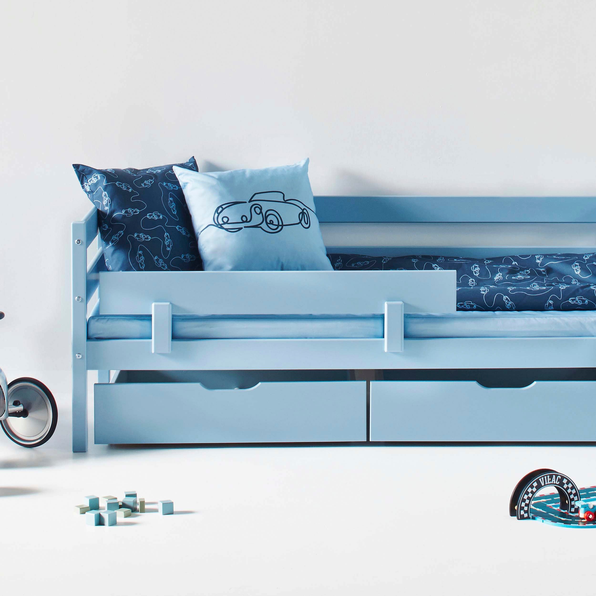 Hoppekids Einzelbett "ECO Comfort Kinderbett, Kiefer Massivholz, Jugendbett inkl. Rollrost" 70x160 cm, wahlweise in verschieden Farben/ Matratze/ Absturzsicherung