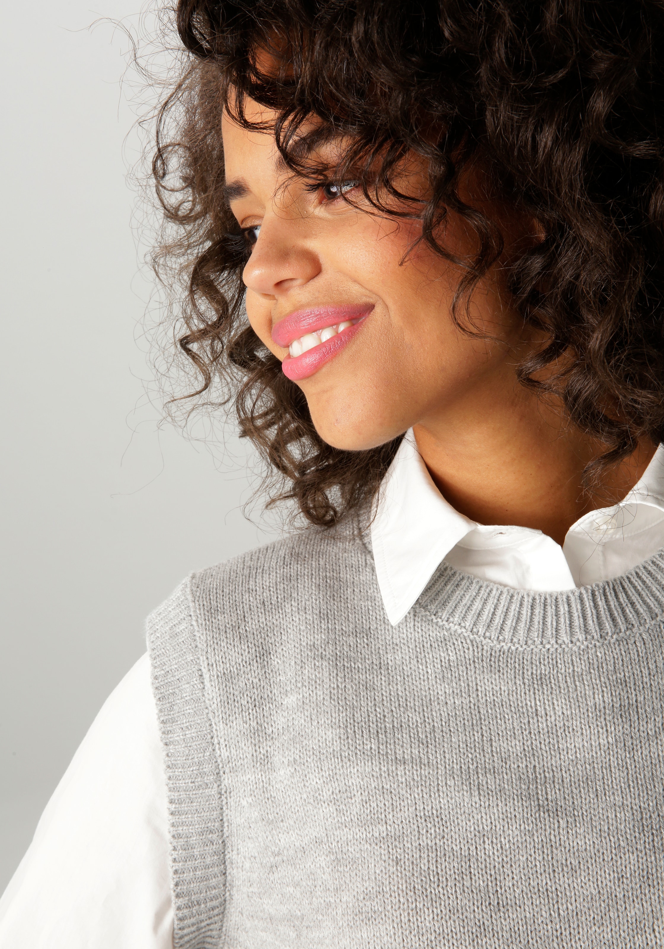 Aniston CASUAL Strickpullover, mit Bluseneinsatz - NEUE KOLLEKTION