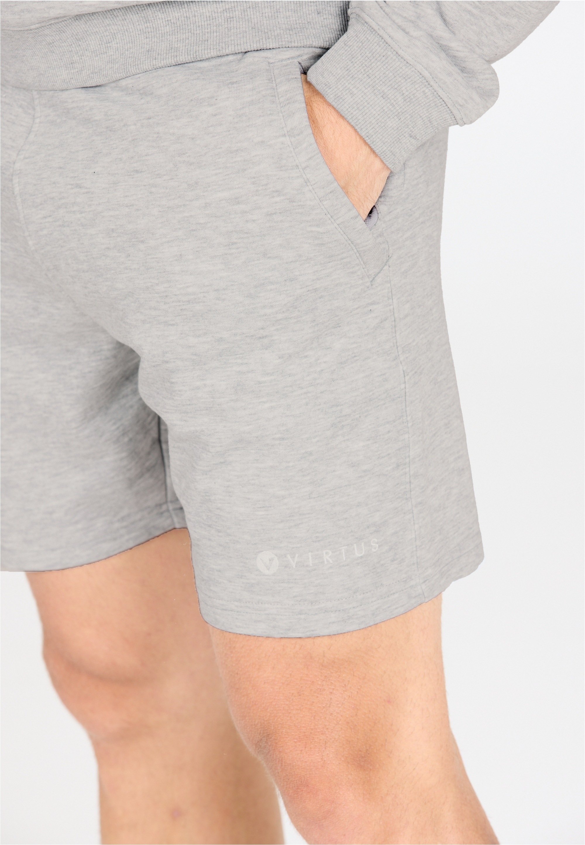 Virtus Shorts »Kayden«, aus weichem und langlebigem Sweat-Material