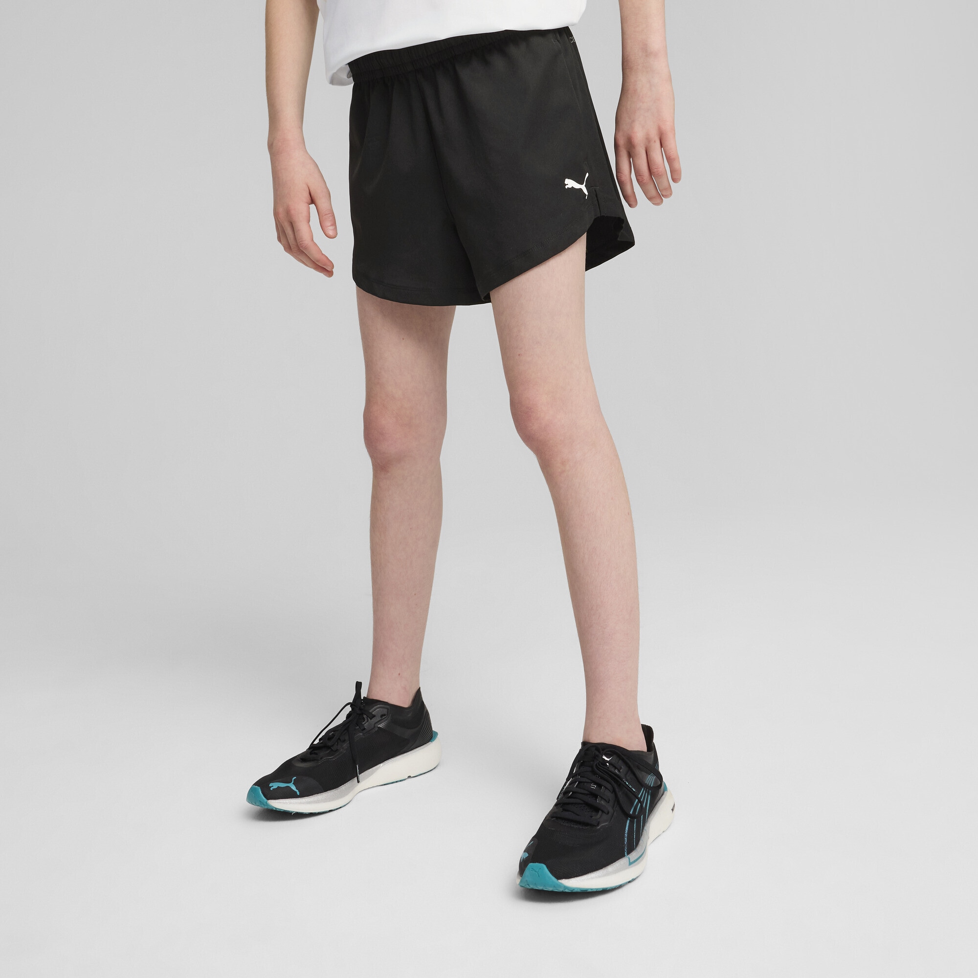 PUMA Shorts »Train All Day ESS Gewebte Shorts Mädchen«
