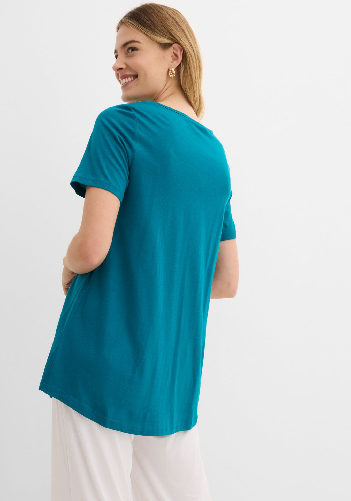 bonprix T-Shirt »T-Shirt in A-Linien-Form, kurzarm« dezente A-Linie, Kurzarm, aus Baumwolle und Viskose