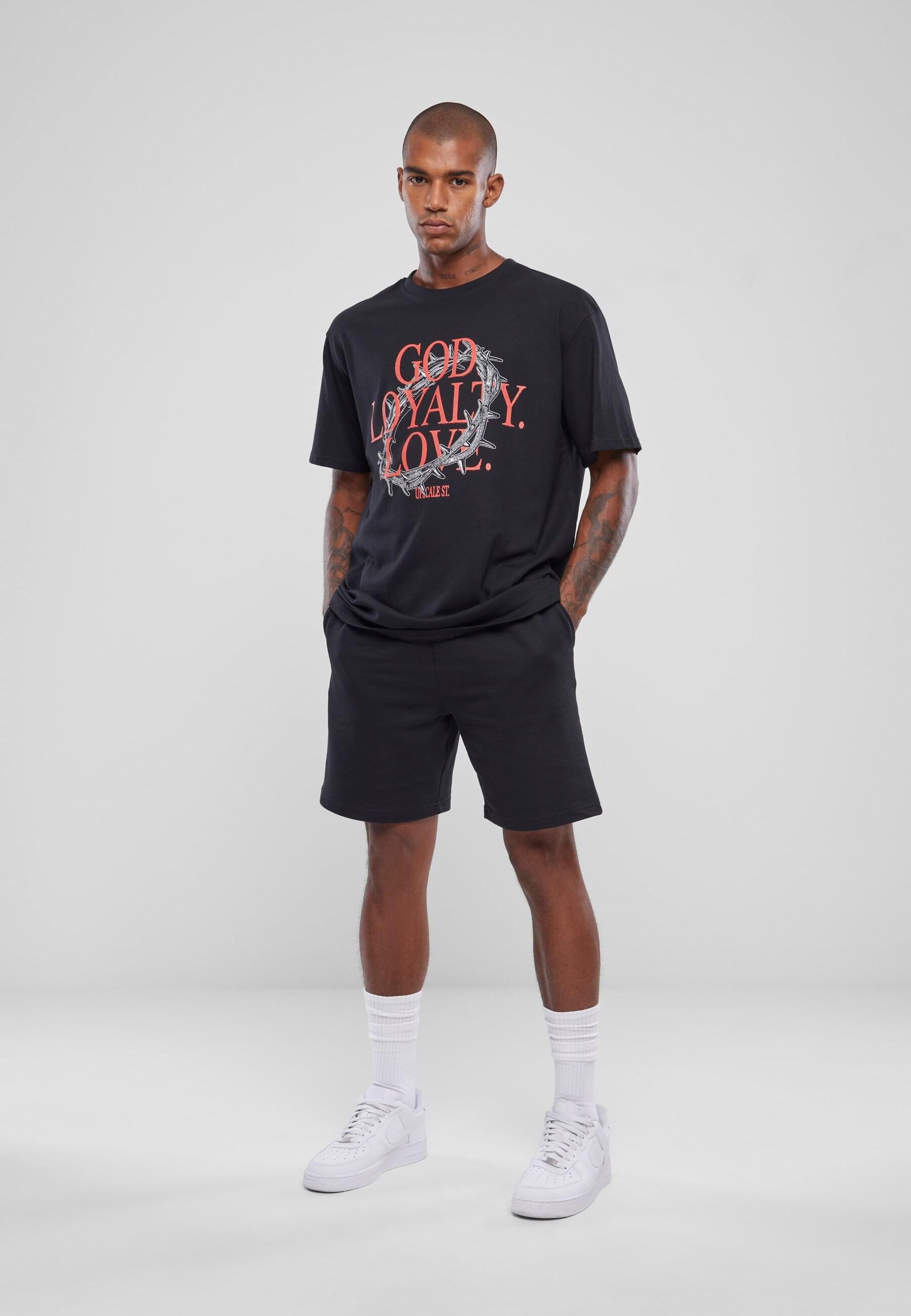 Upscale by Mister Tee T-Shirt »Upscale by Mister Tee Unisex God Loyalty Love Oversize Tee«, (1 tlg.)