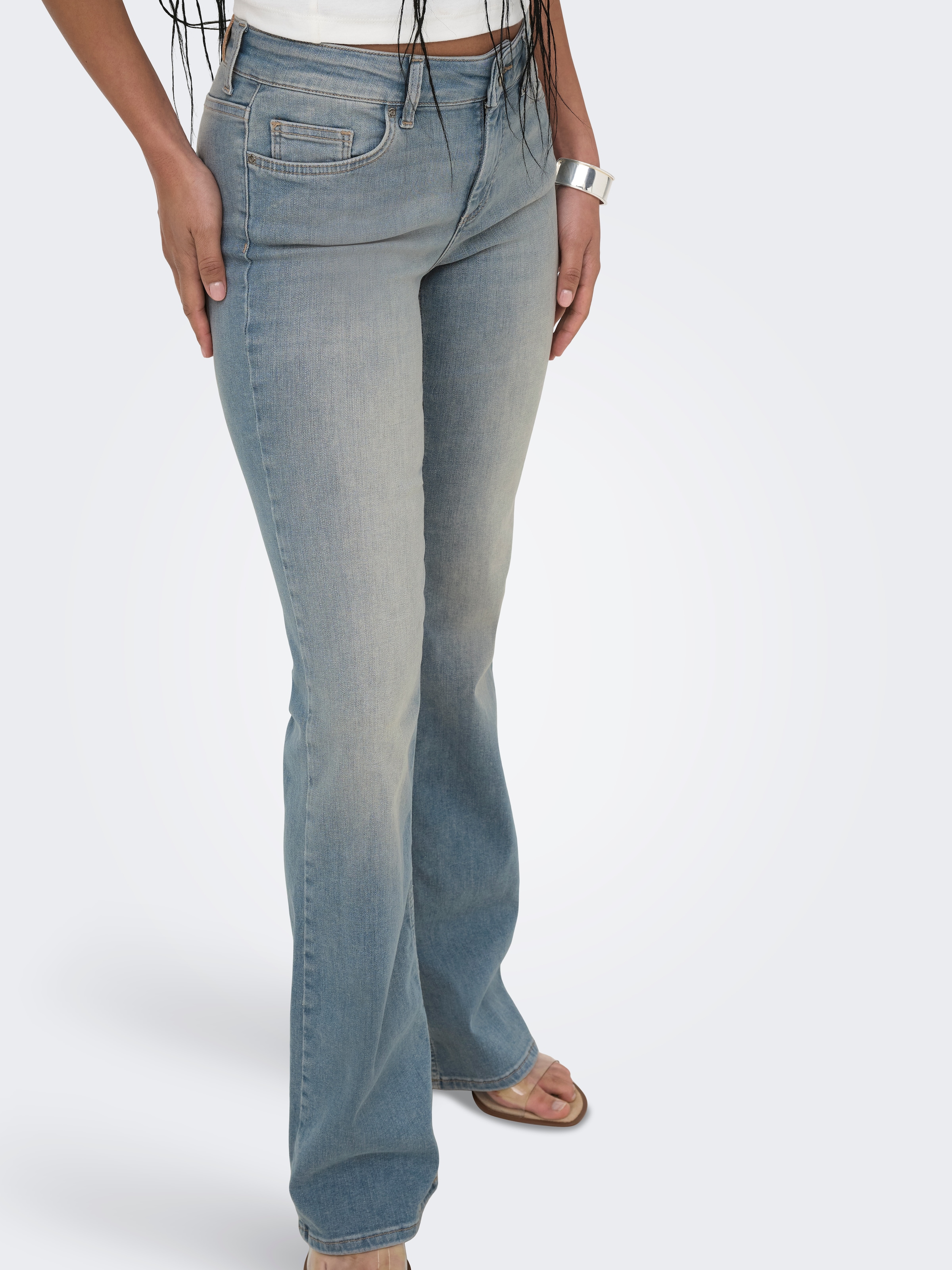 ONLY Bootcut-Jeans "ONLBLUSH MID FLARED DNM REA638" Baumwollmischung, bootcut fit