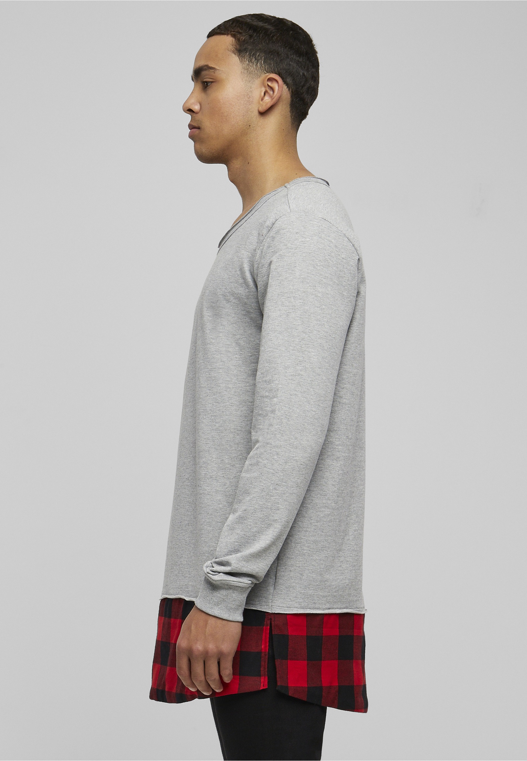 URBAN CLASSICS Sweatshirt »Urban Classics Herren Long Flanell Bottom Open Edge Crewneck«, 1 Stk.
