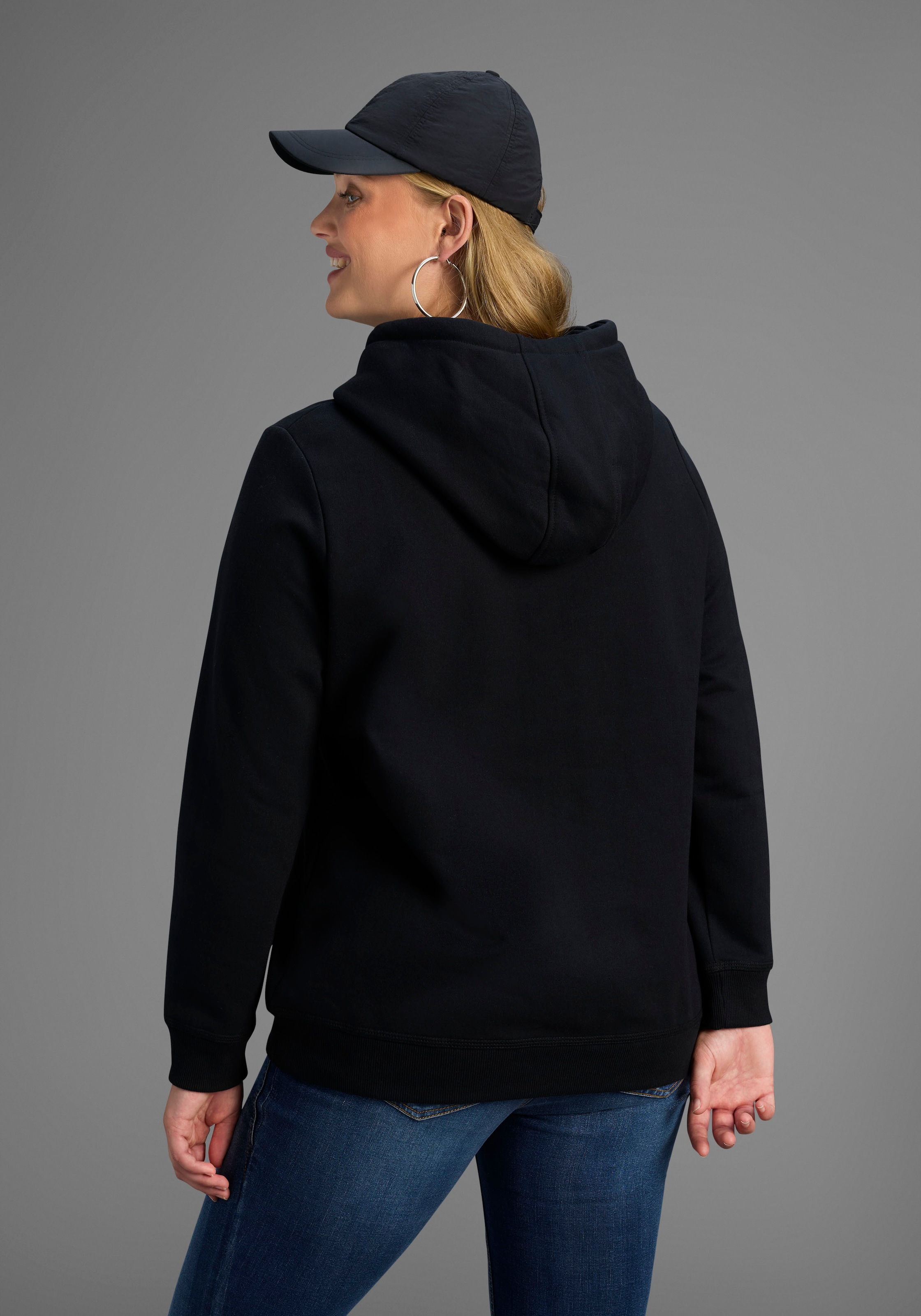 Ocean Sportswear Kapuzensweatshirt, Langarm, figurumspielender Schnitt, aus elastischem Material