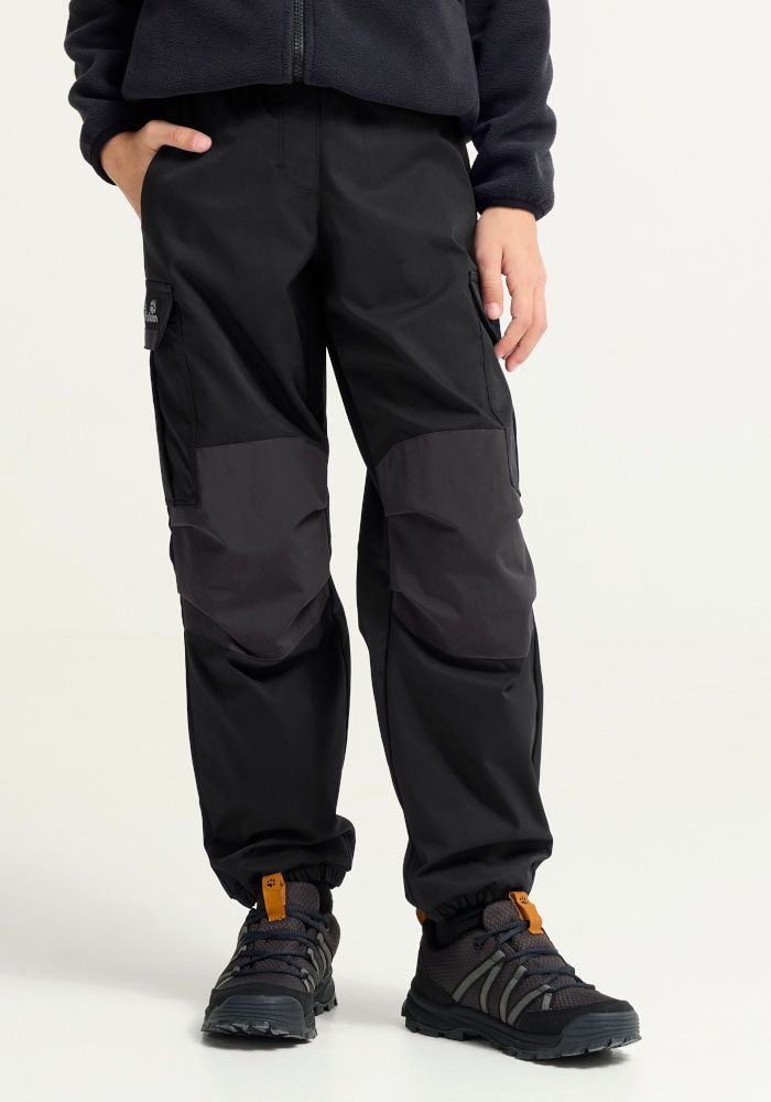 Jack Wolfskin Cargohose "CARGO WINTER PANTS K" Kinder-Winterhose, wind- und wasserabweisend, warm