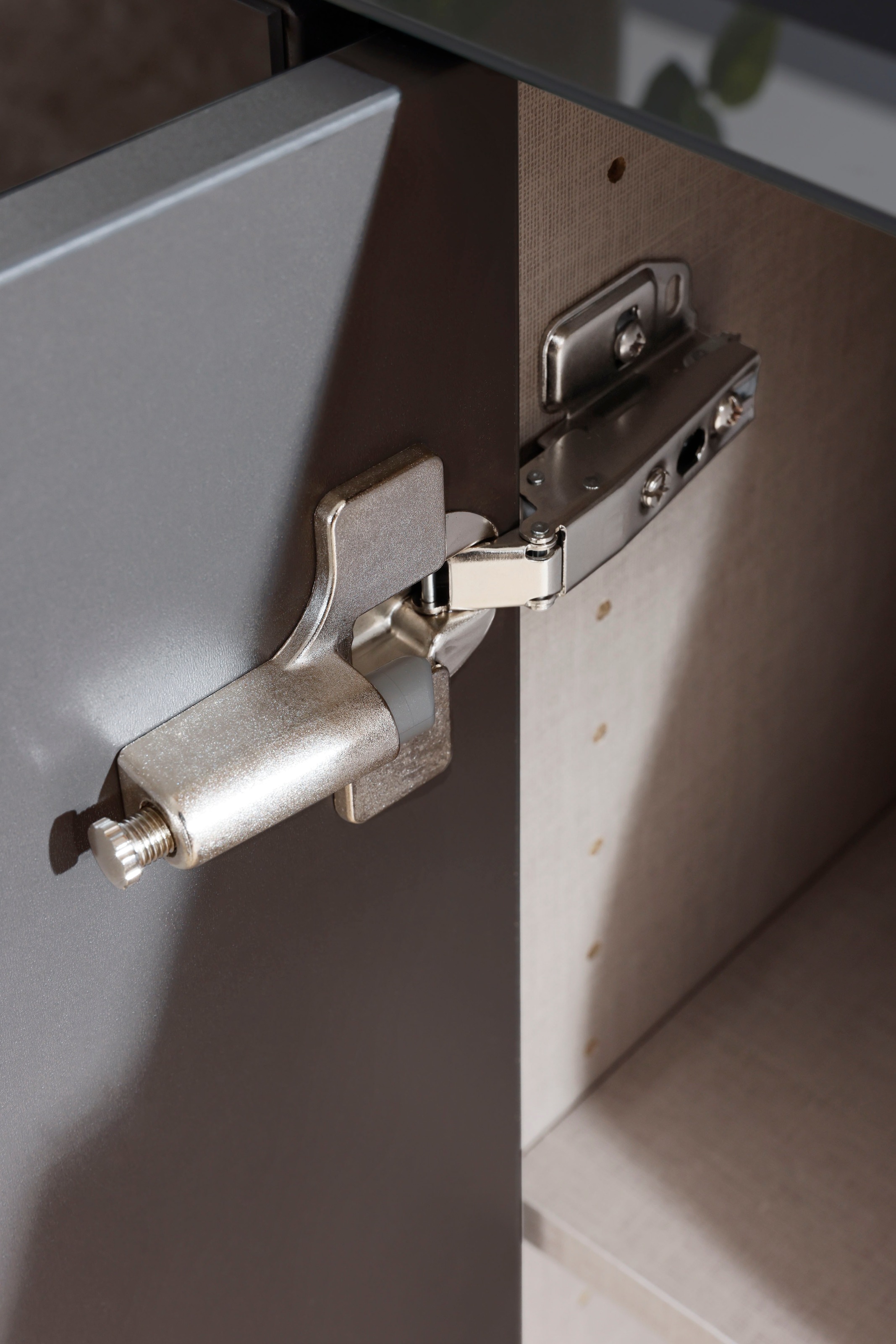 rauch Nachtkommode »Nachttisch Nachtschrank Nachtkonsole FLIPP mit Glasfront« Breite 40 cm,  mit 3 Schubladen und Soft-Close-Funktion sowie Glasfront