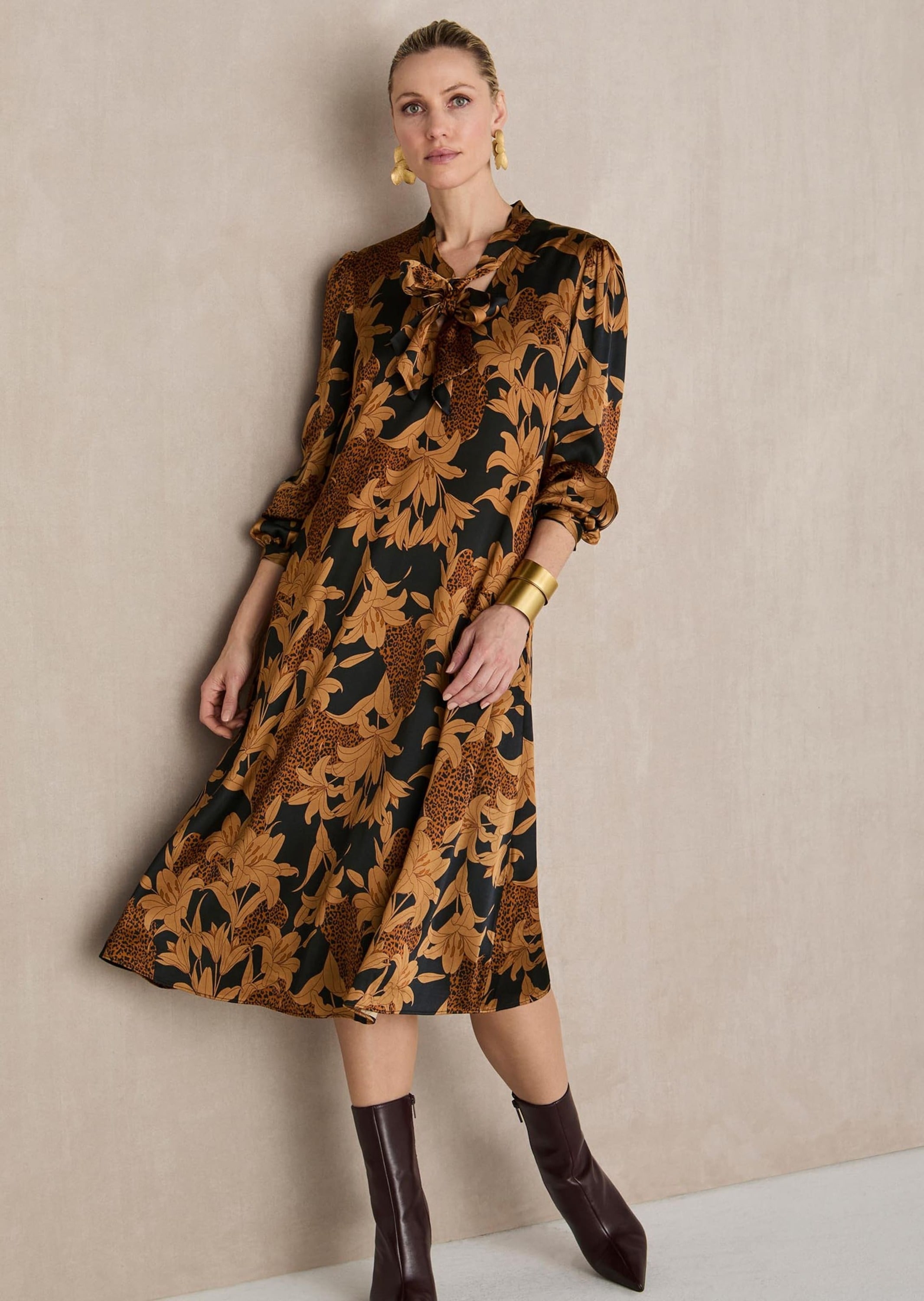 MADELEINE Midikleid »Kleid Schluppenkleid mit Blütenprint« Ohne Tasche