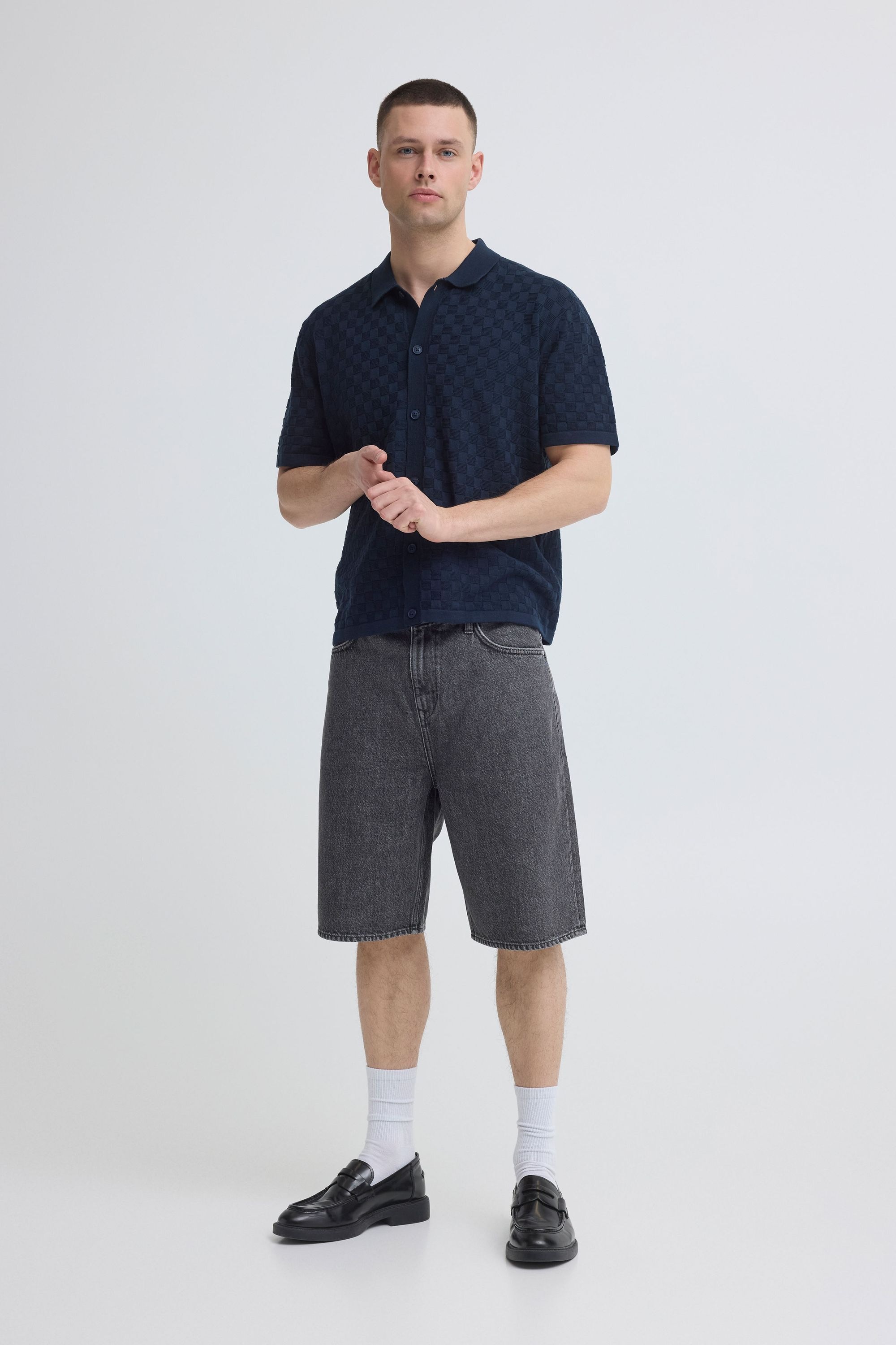 Thumbnail - Blend Kurzarmhemd "BHDeven" Kariertes Feinstrick-Polohemd mit Karomuster