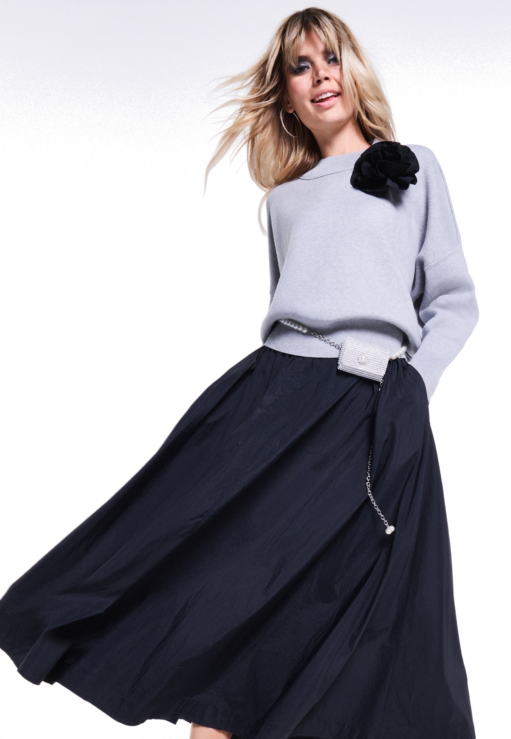 Cartoon Strickpullover »Damen mit Rundhalsausschnitt« 1 Stk.