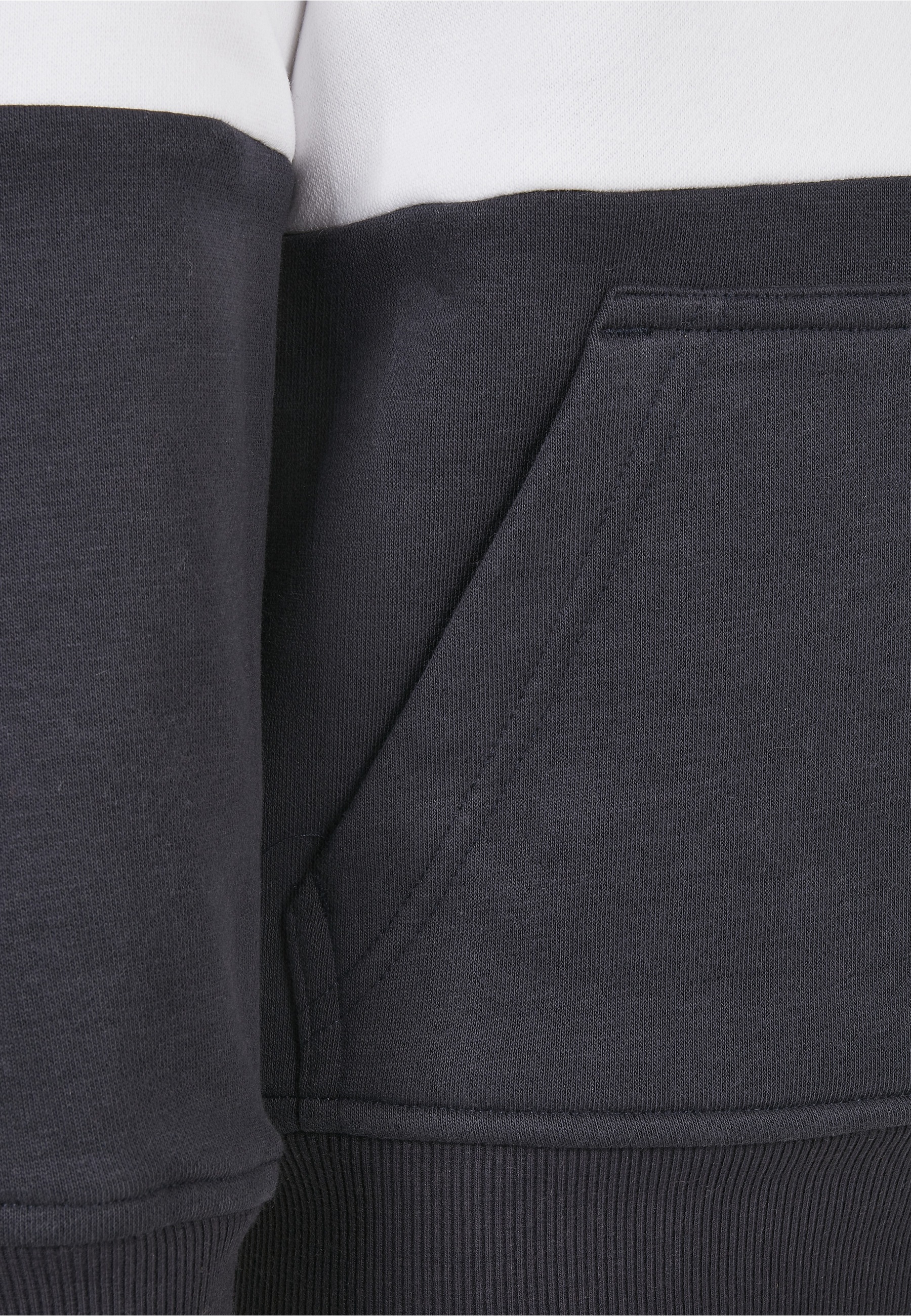 URBAN CLASSICS Kapuzenpullover »Urban Classics Herren Boys 3-Tone Hoody« 1 Stk. in angesagter Color-Block-Optik