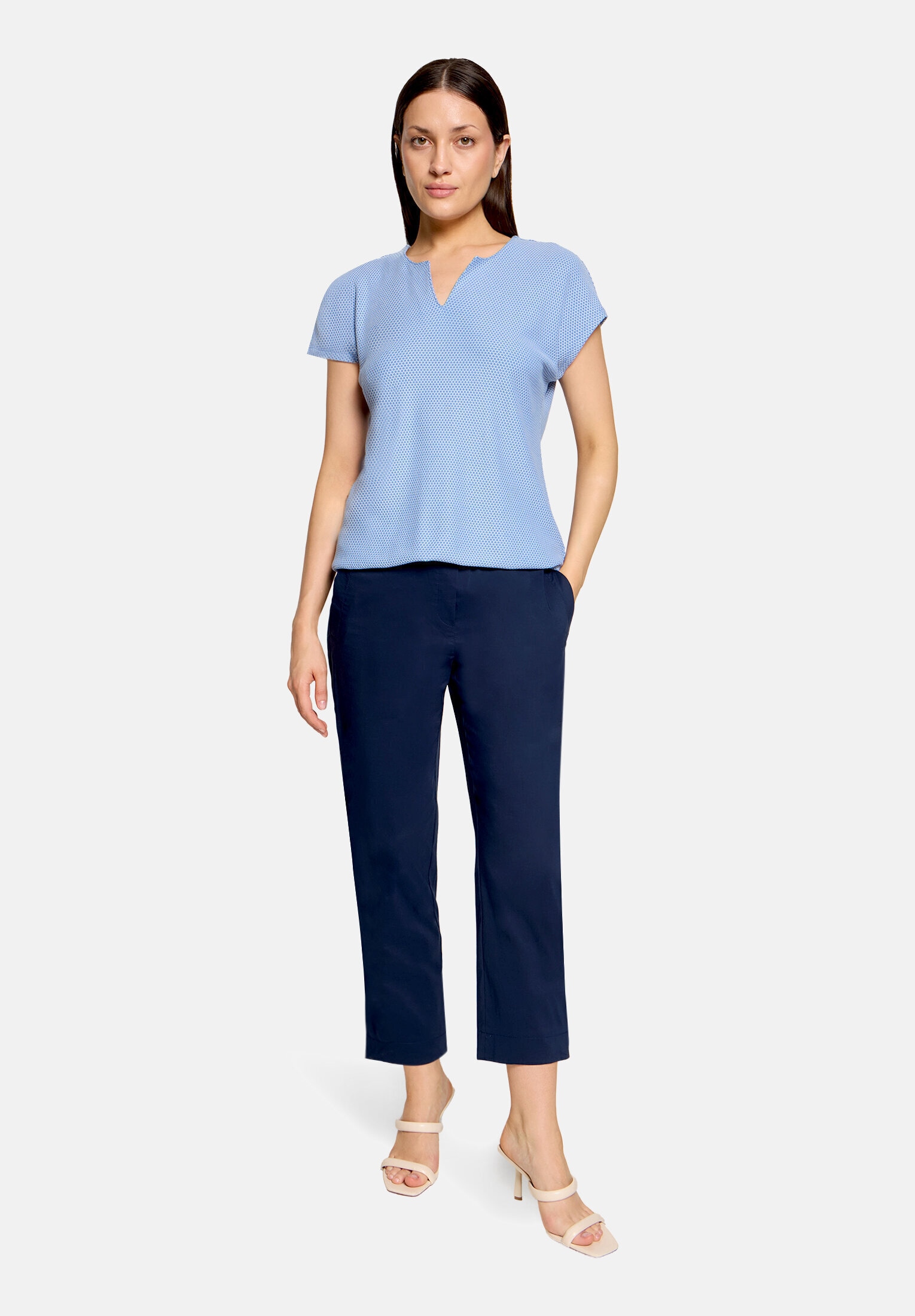 Betty&Co "Damen mit Struktur" 1 Stk. Material