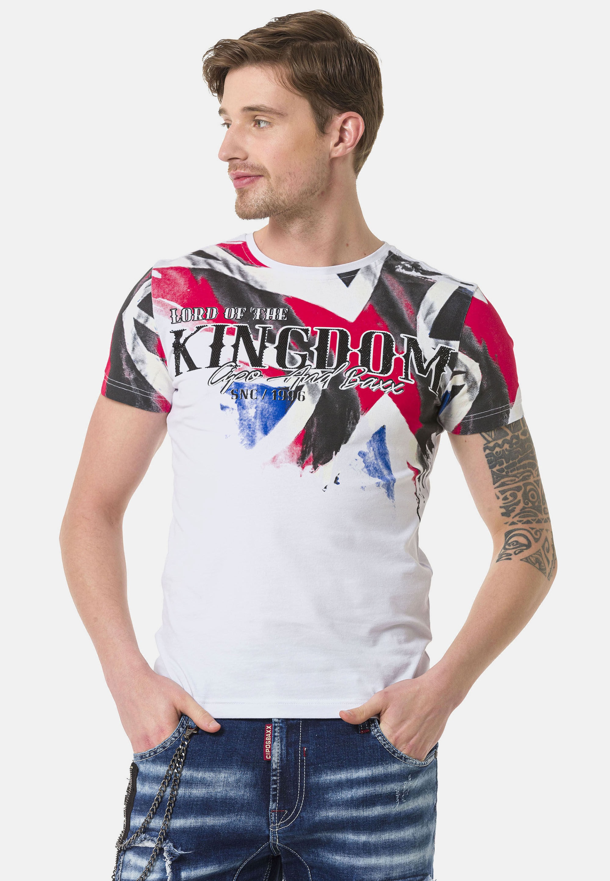 Cipo & Baxx T-Shirt "T-Shirt", mit großem Flaggenprint günstig online kaufen