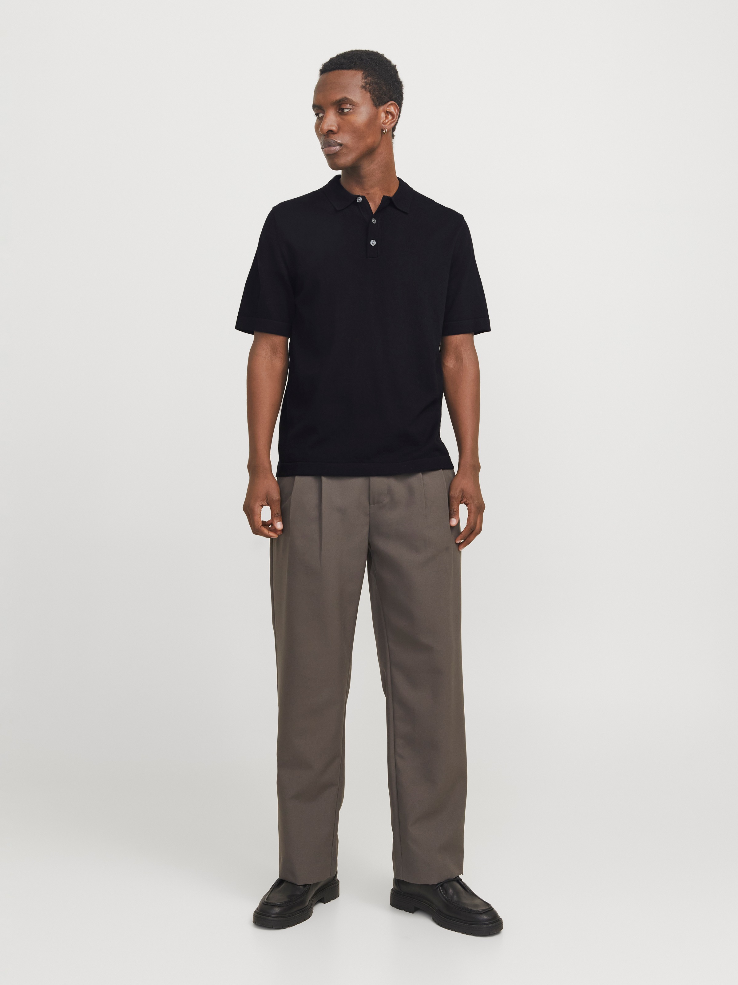 Jack & Jones Kurzarmpullover »JJEEMIL KNIT RELAXED POLO SS SN«, mit Polo Kragen