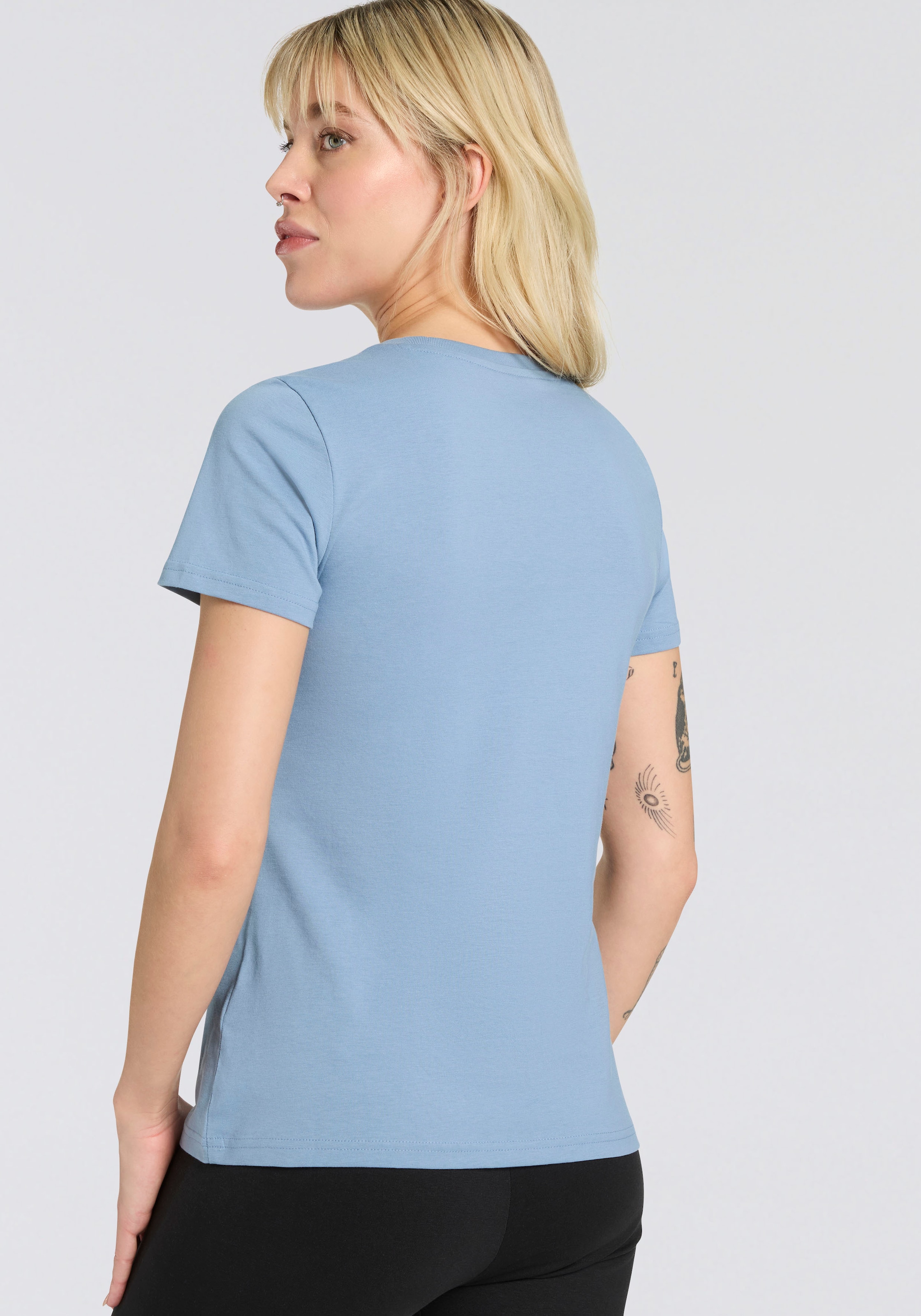 PUMA T-Shirt »ESS SCRIPT TEE«